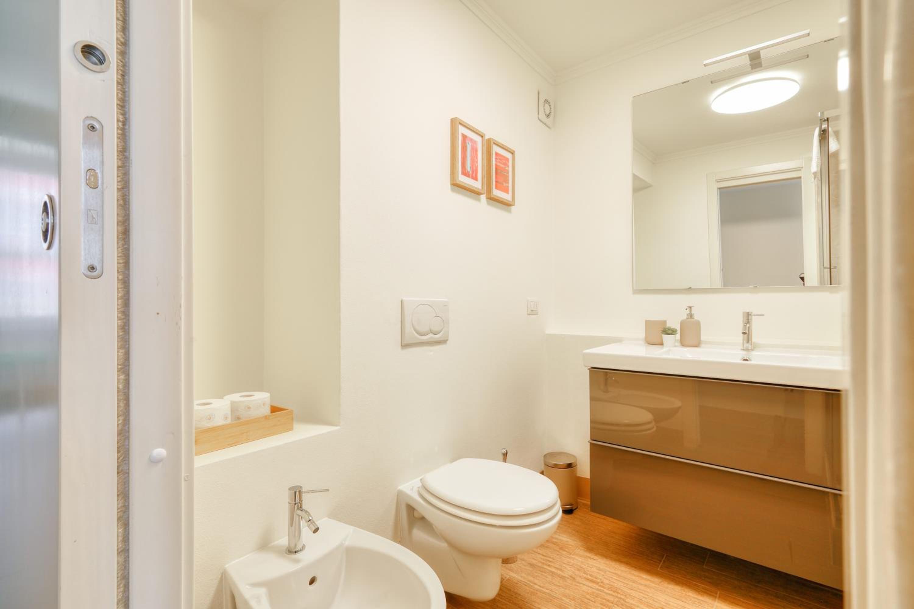 Fara 33 Cozy flat in Centrale district