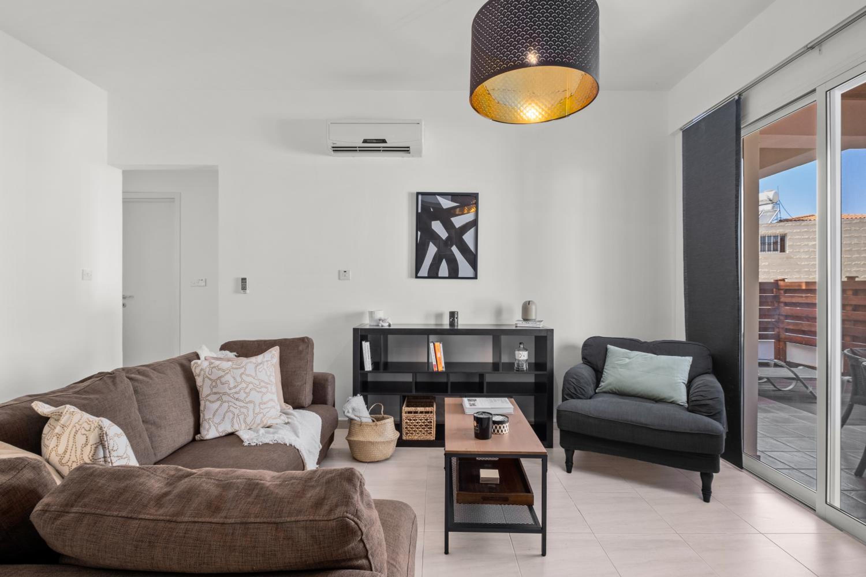 Mint Breeze Residence by Nomads