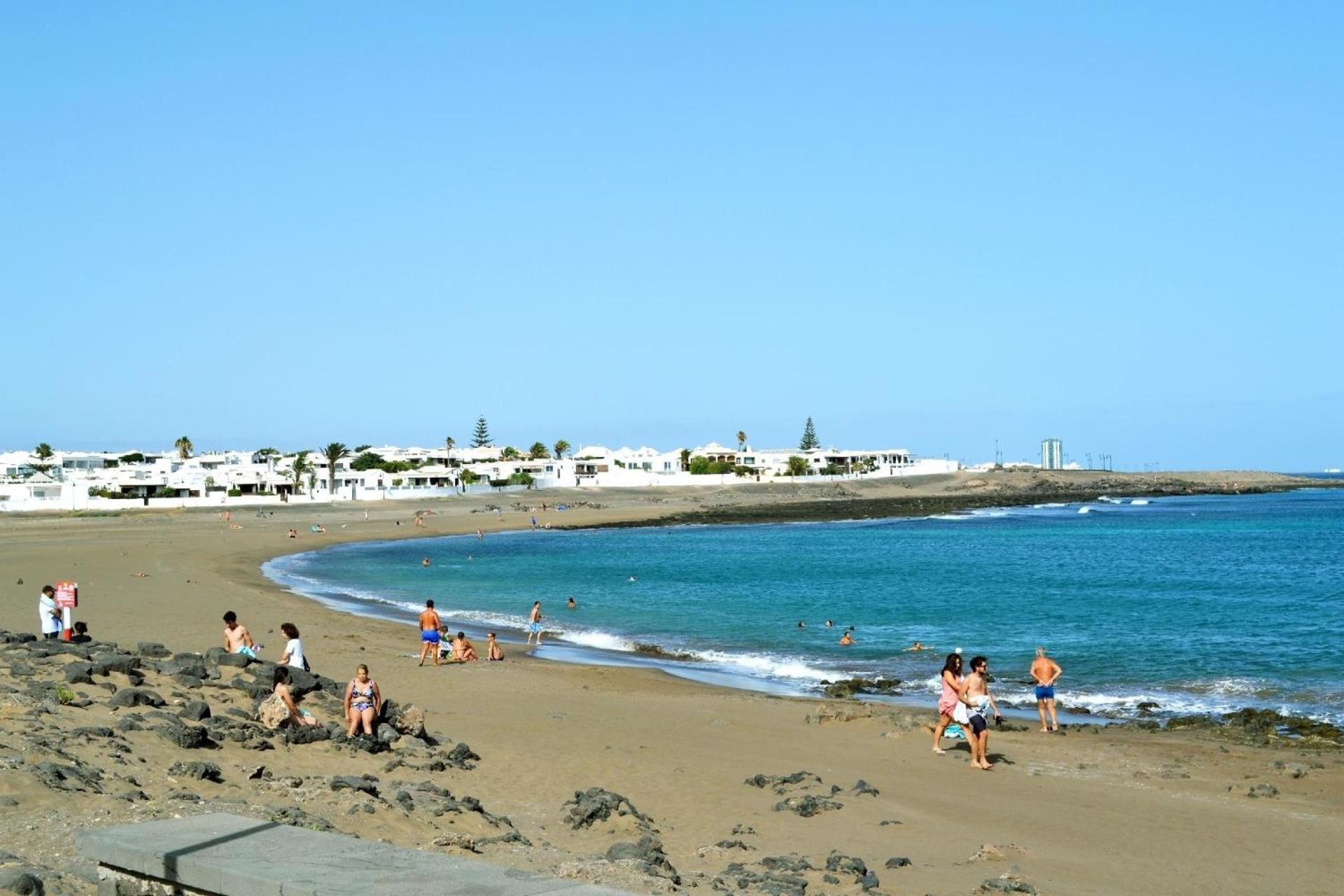 Appartement in Playa Honda mit Sonniger Terrasse und Meerblick