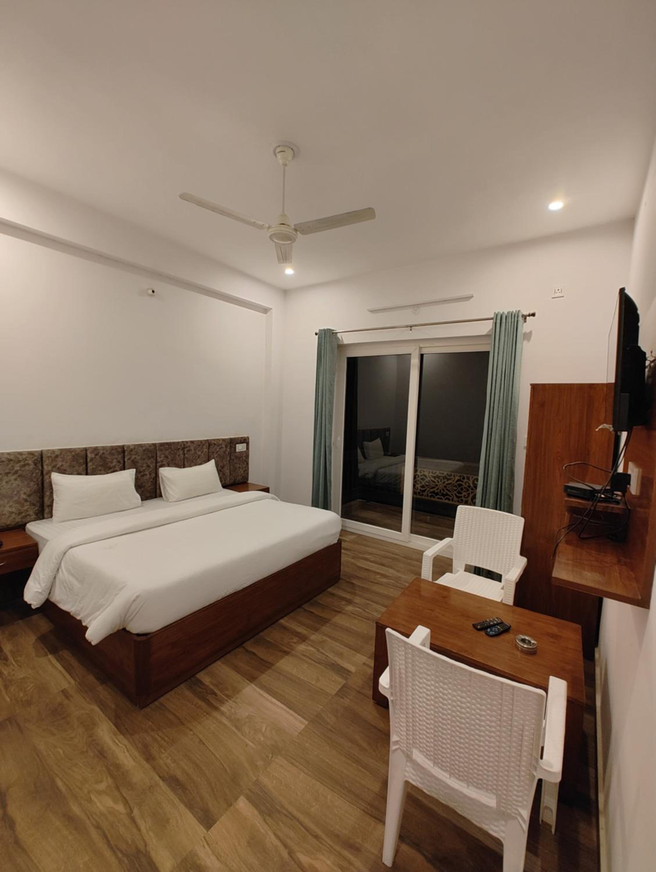 Hotel Anantam Residency view 3