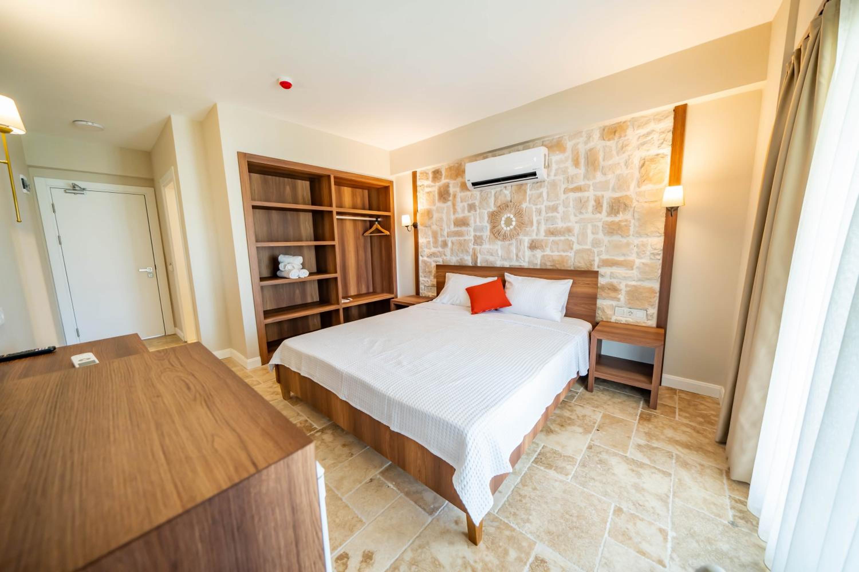 Selimiye Thales Otel