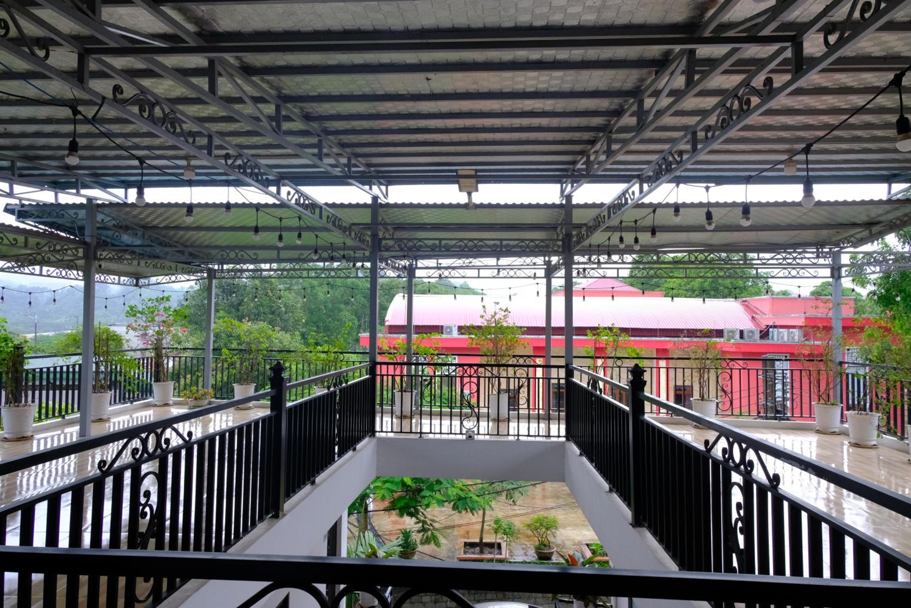 Ha Giang Hoppers Hostel and Tour