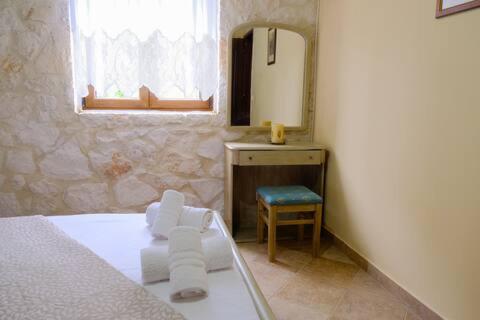 Fterini Apartments Sterna & Alletri view 3