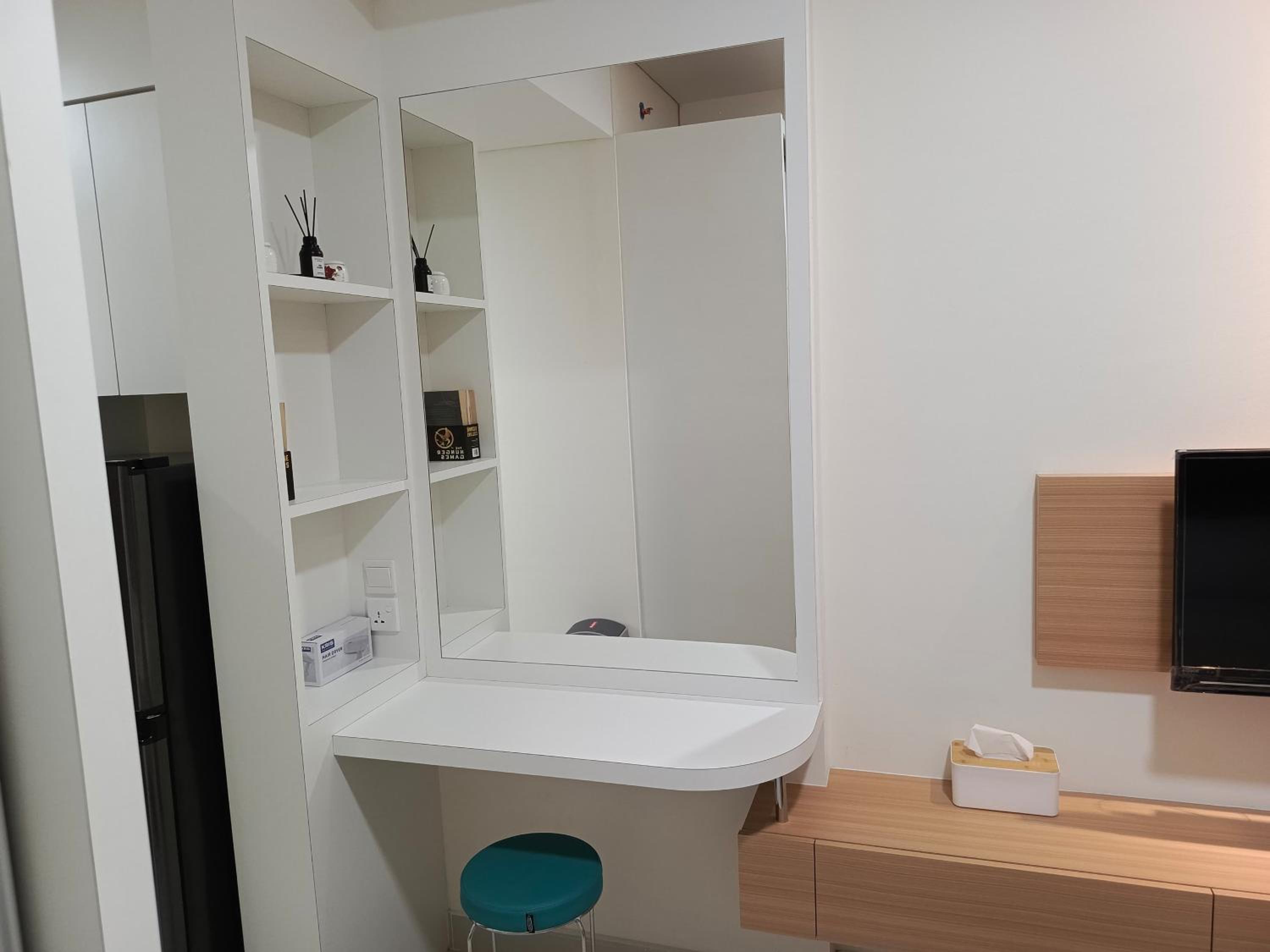 Pollux High Rise Apartments at Batam Center with Netflix by MESA