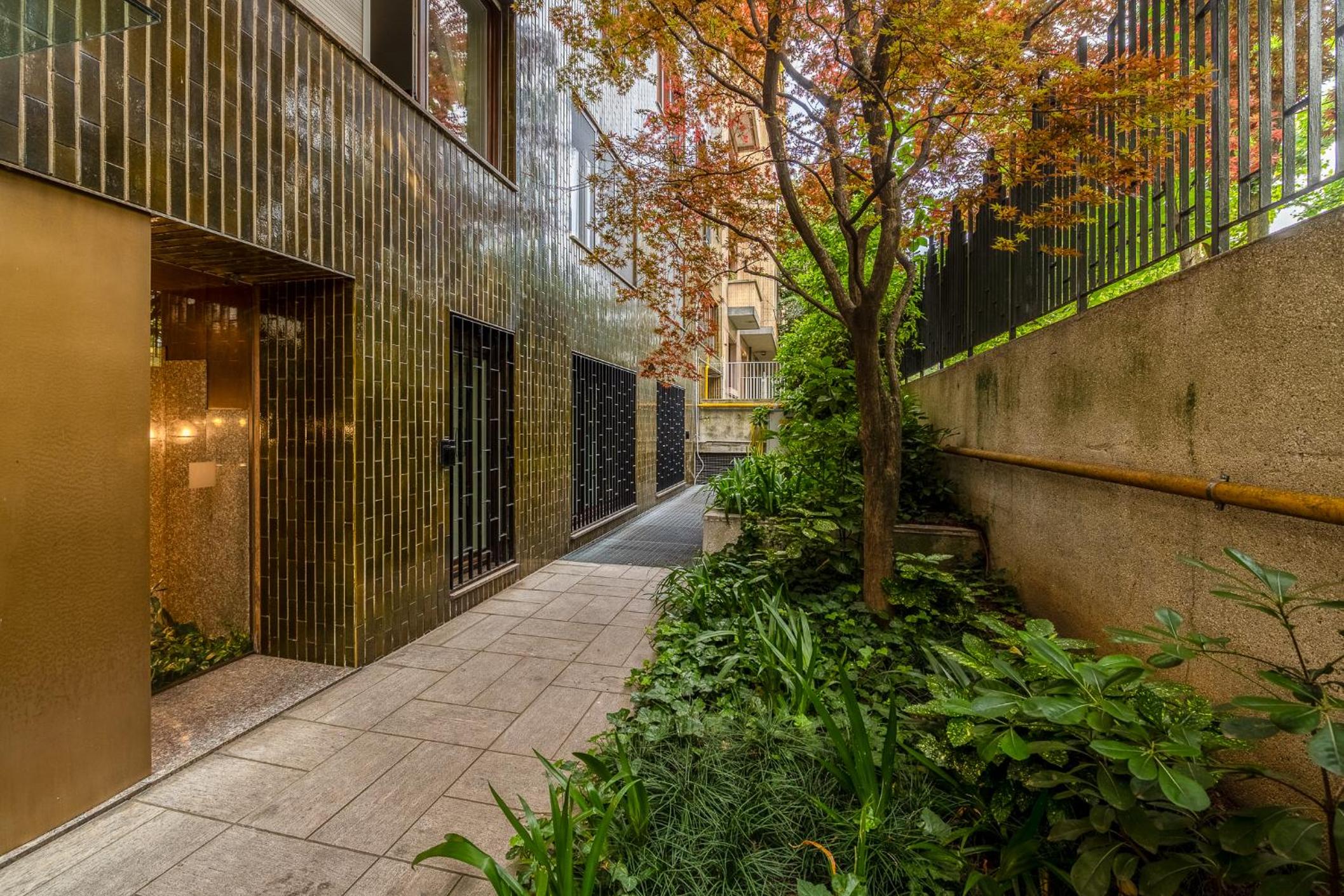 Duomo and Navigli - Cozy and Quiet Apartment with Park View