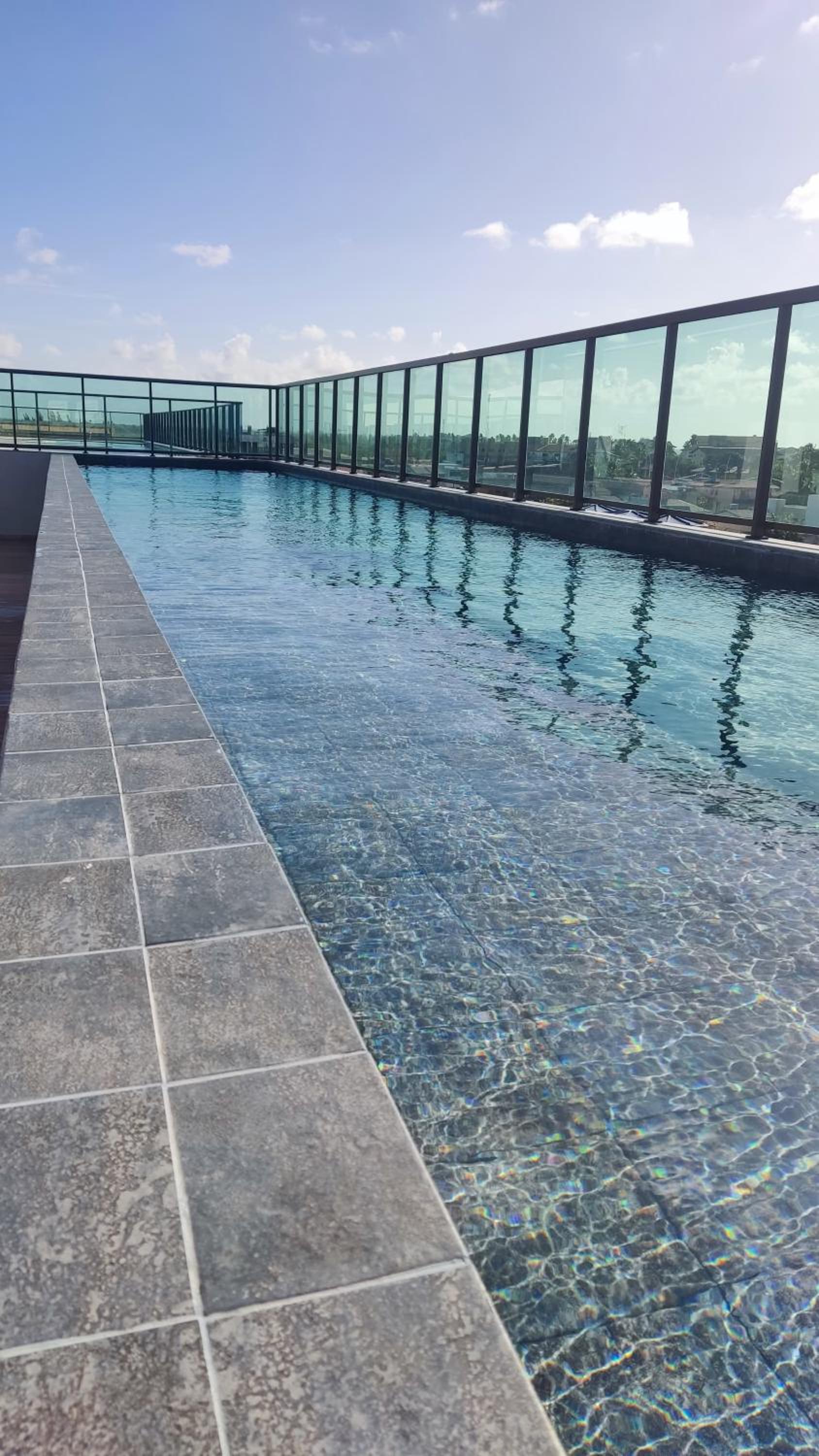 Flat completo com rooftop | perto da praia e centro
