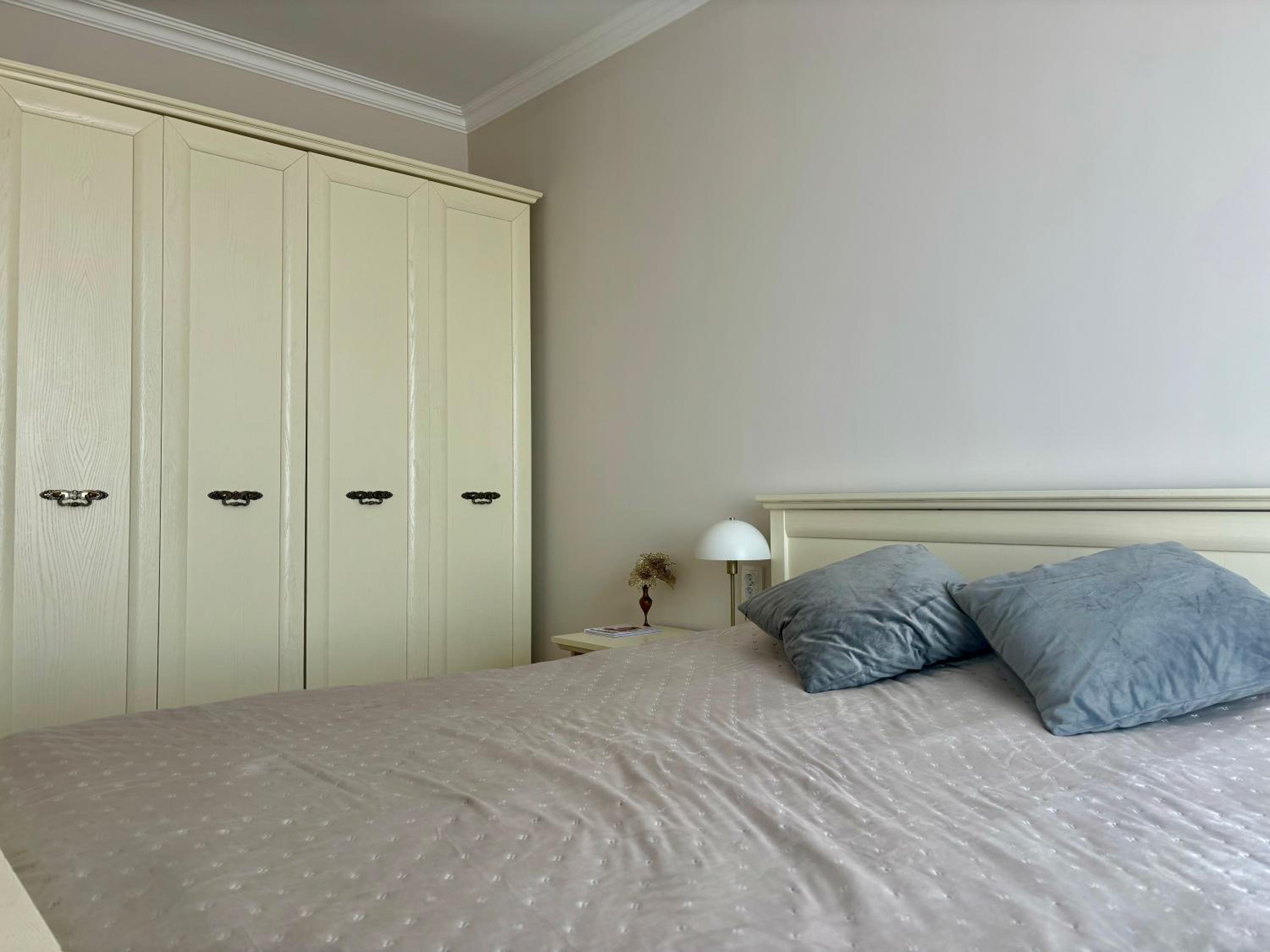 Triumph apartment