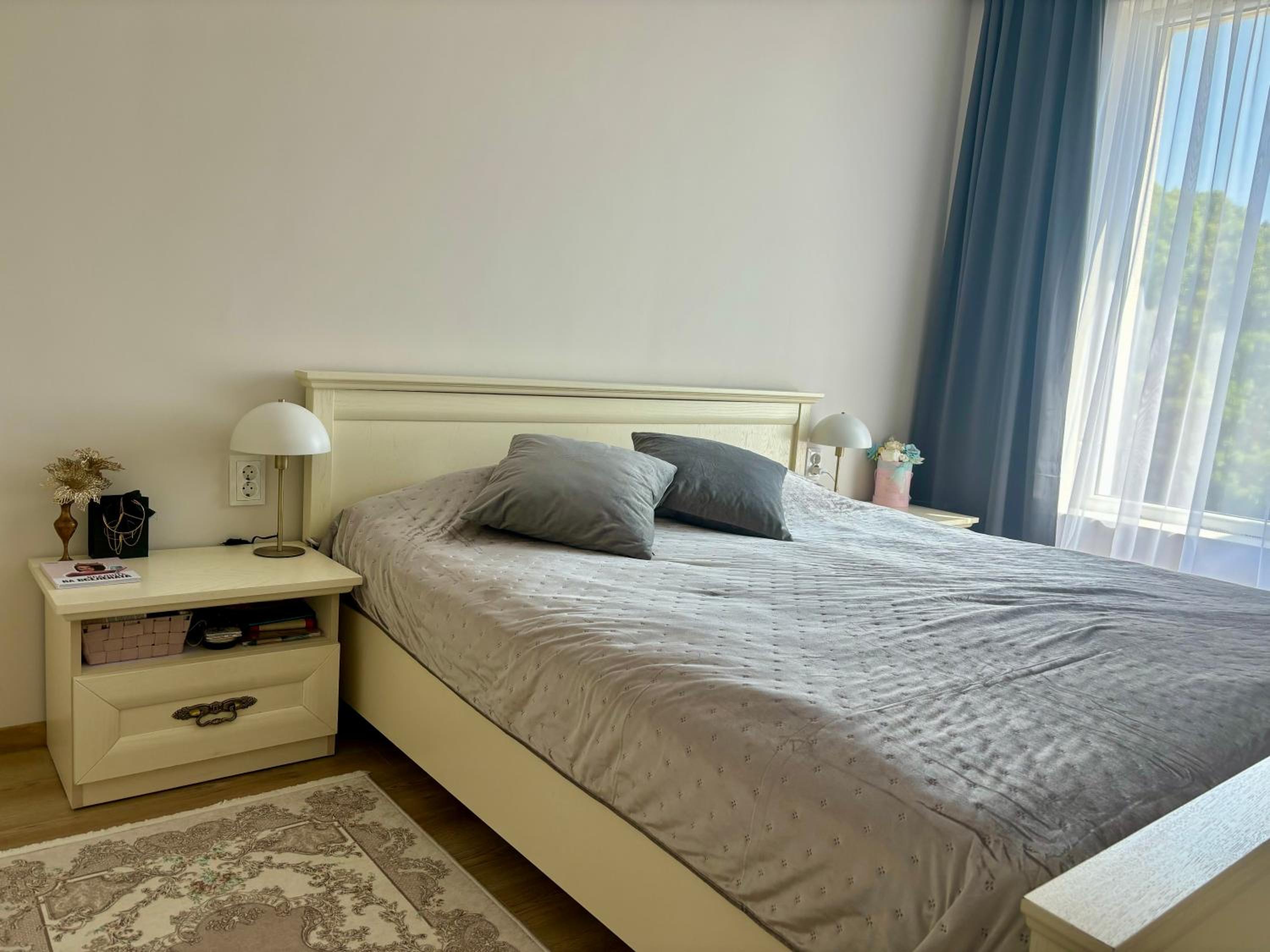 Triumph apartment