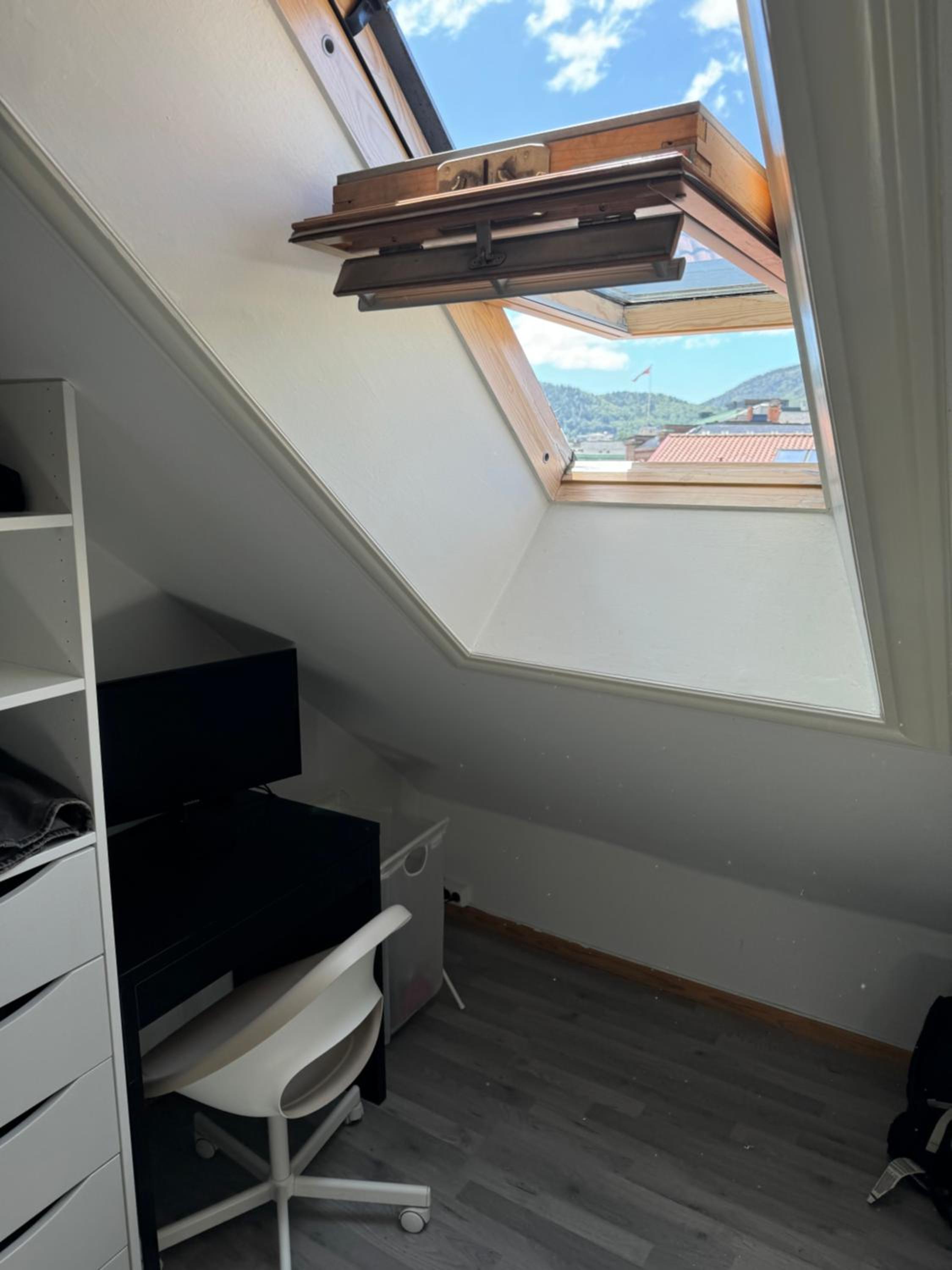 Photo 19