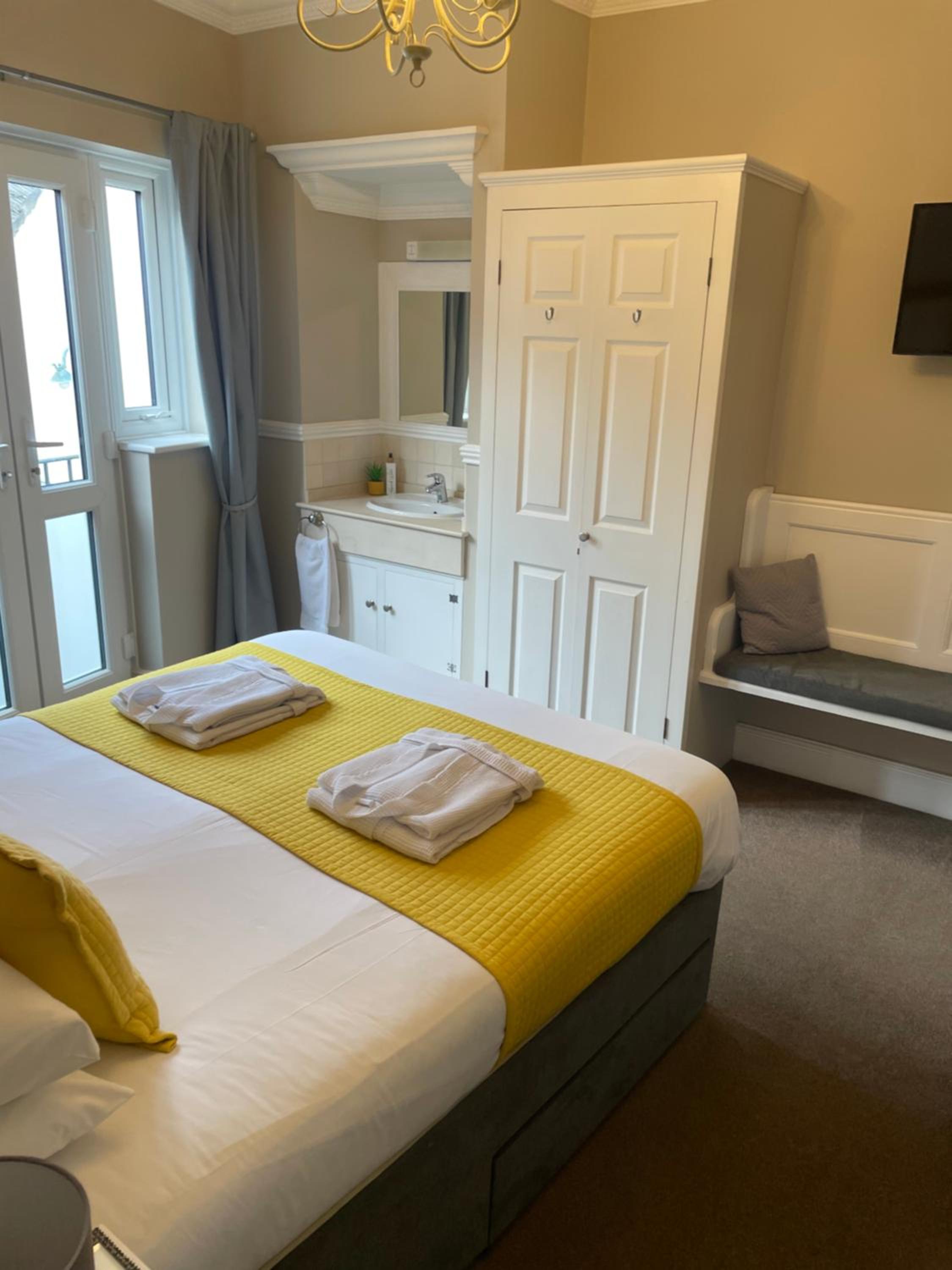 The Courtyard Guest House
