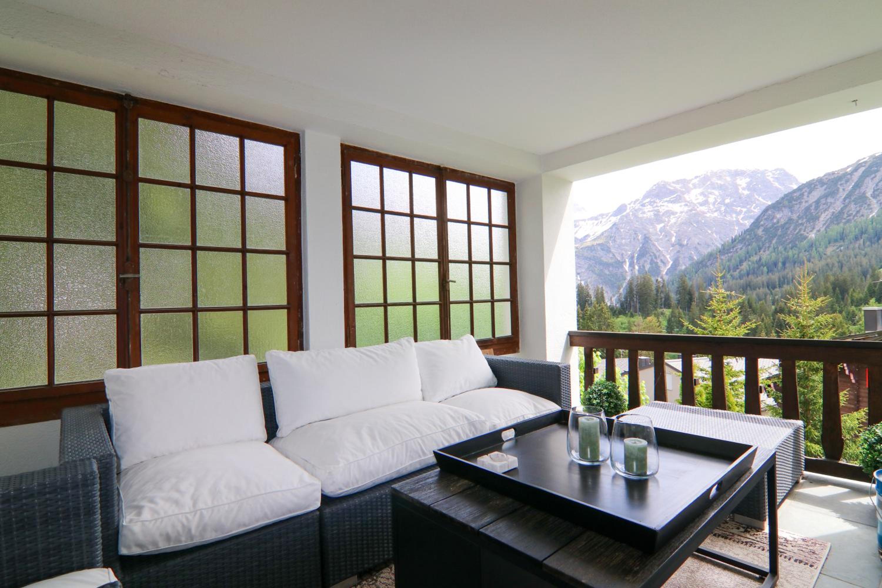 Chalet Badrutt by Arosa Holiday