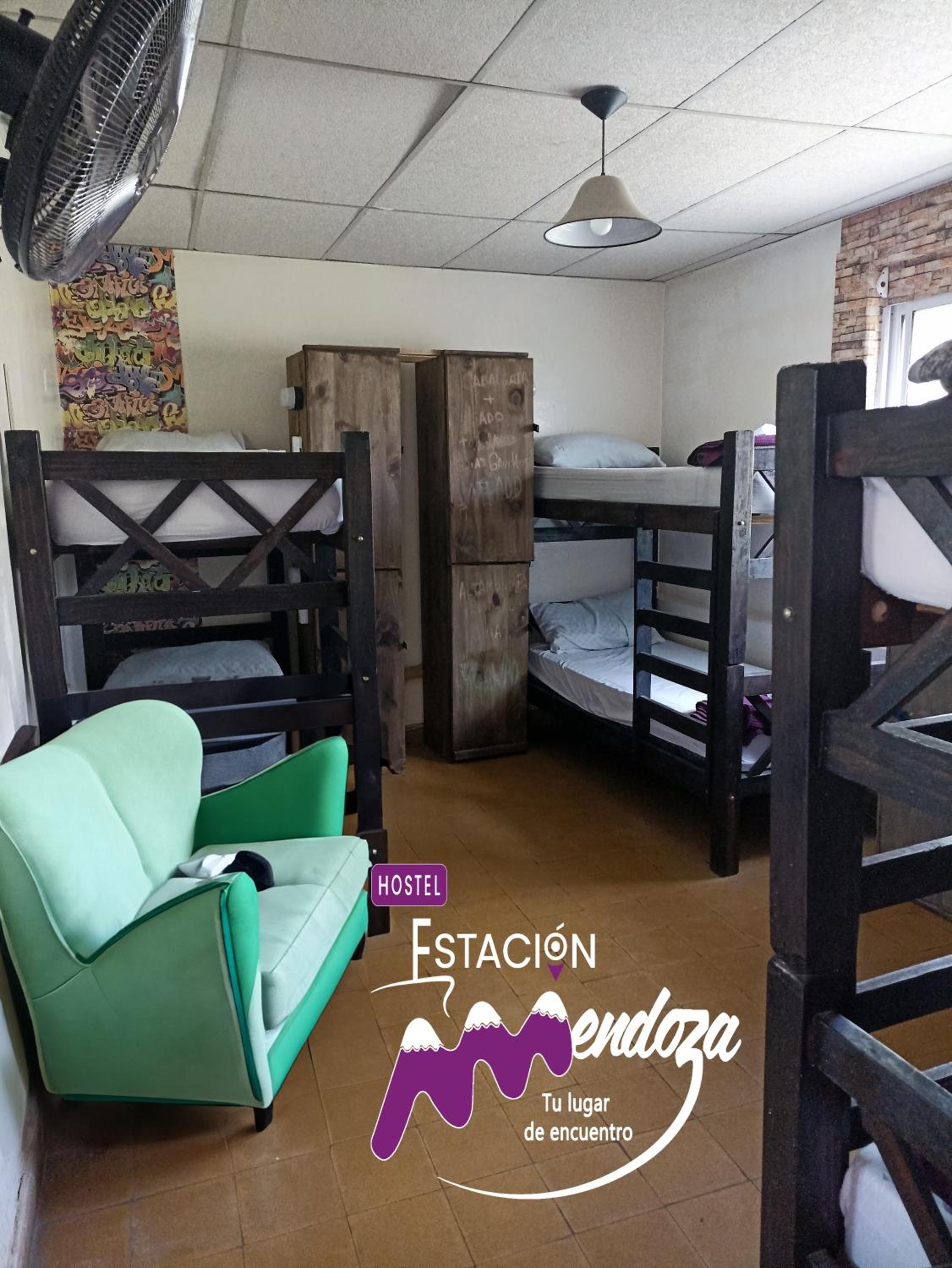 Hostel Estacion Mendoza