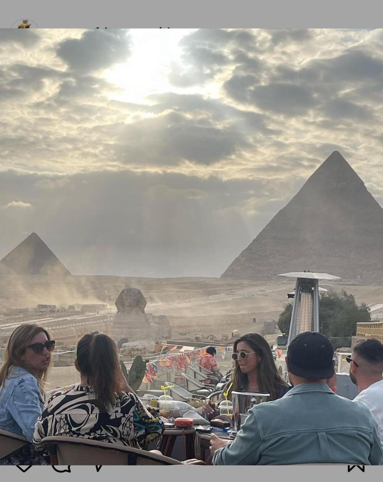 Pyramids Cleopatra Apartment
