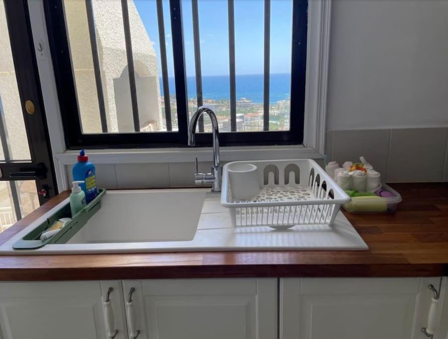 Panoramic Seacave Cottage