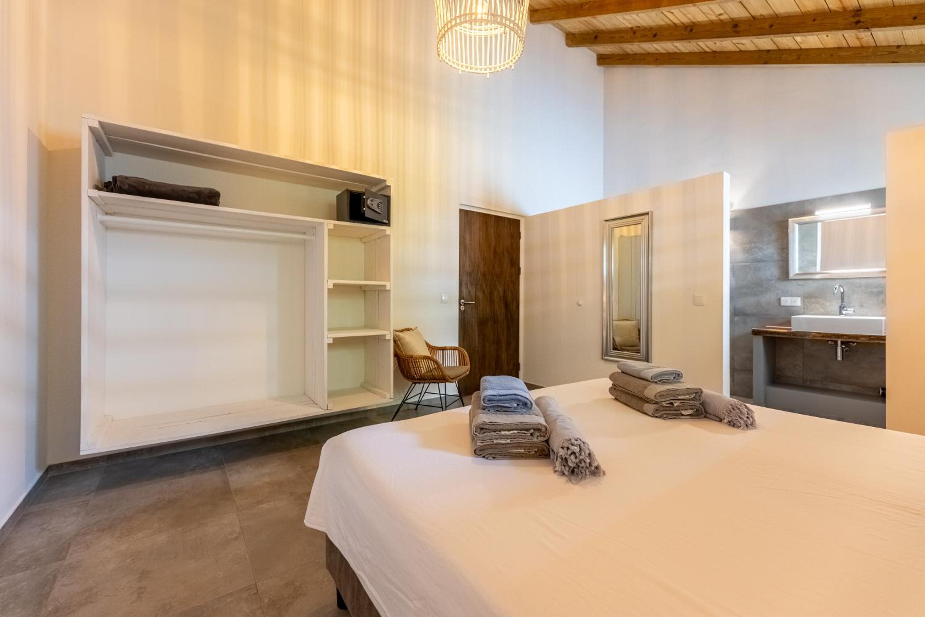 Villa Kaya Karibe