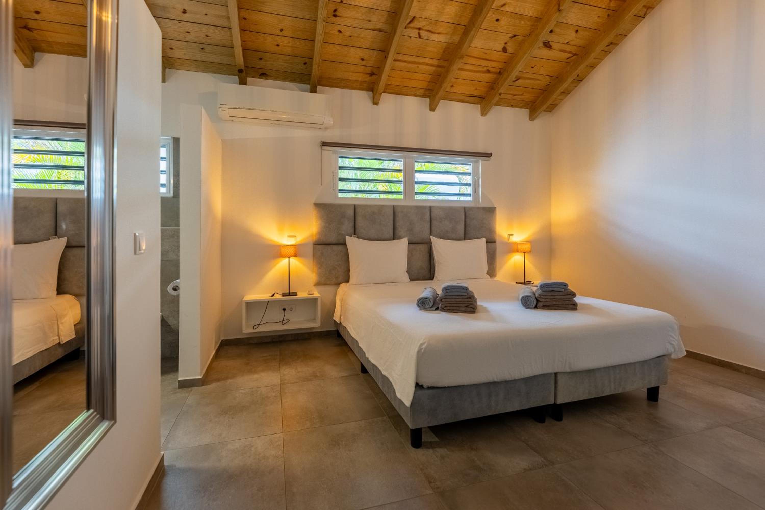 Villa Kaya Karibe