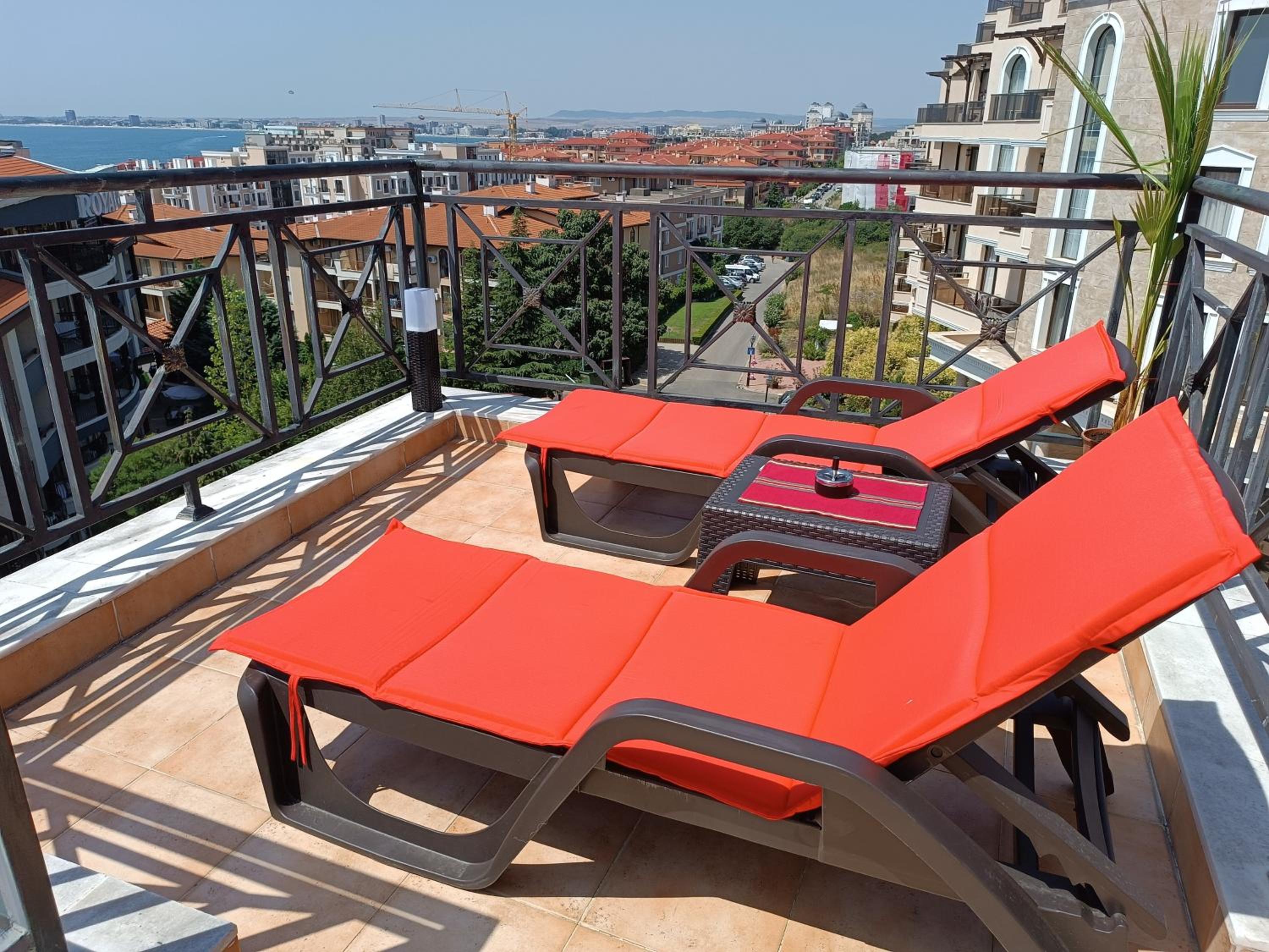 Rooftop Sea View Apartment Sveti Vlas