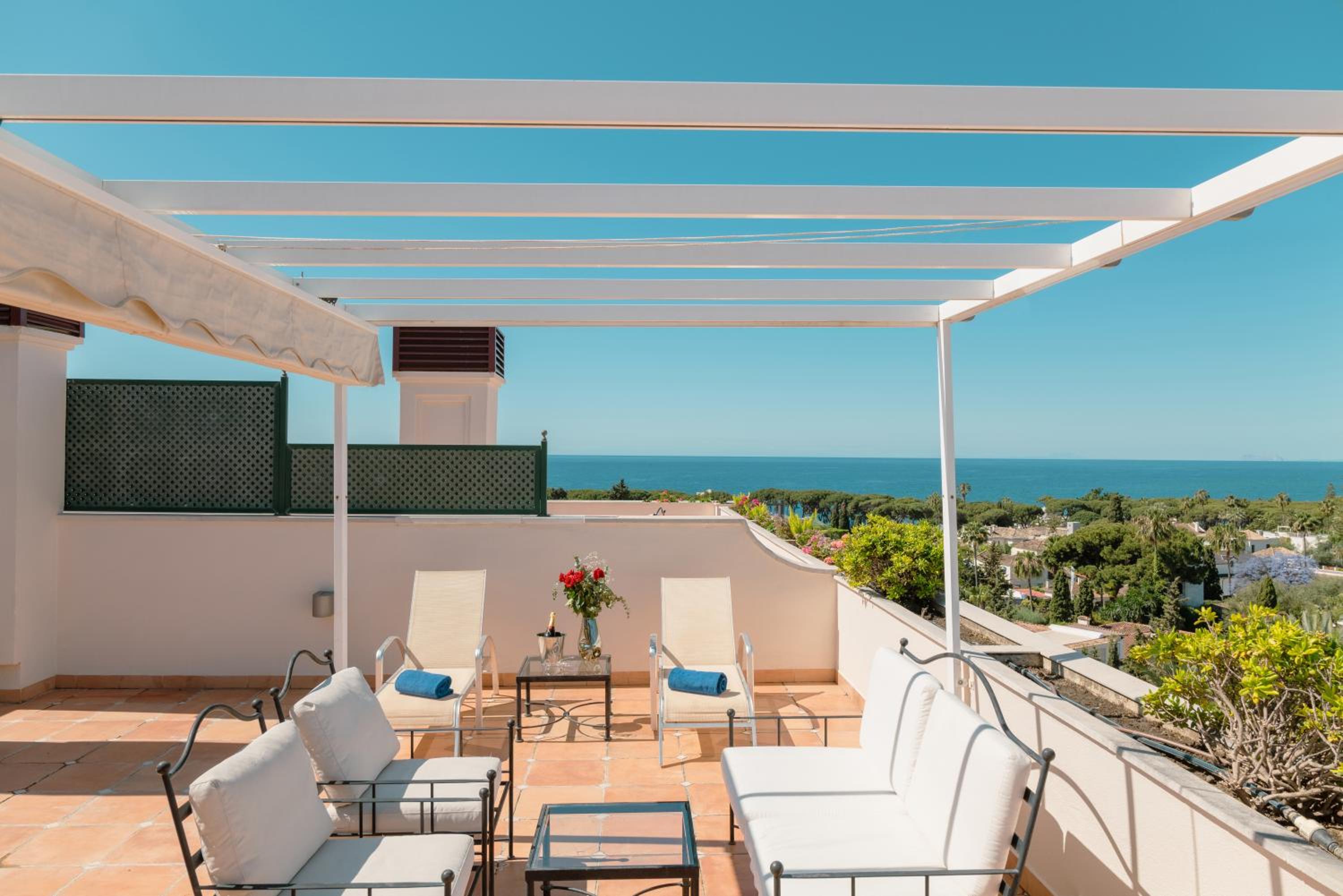 Guadalpin Suites
