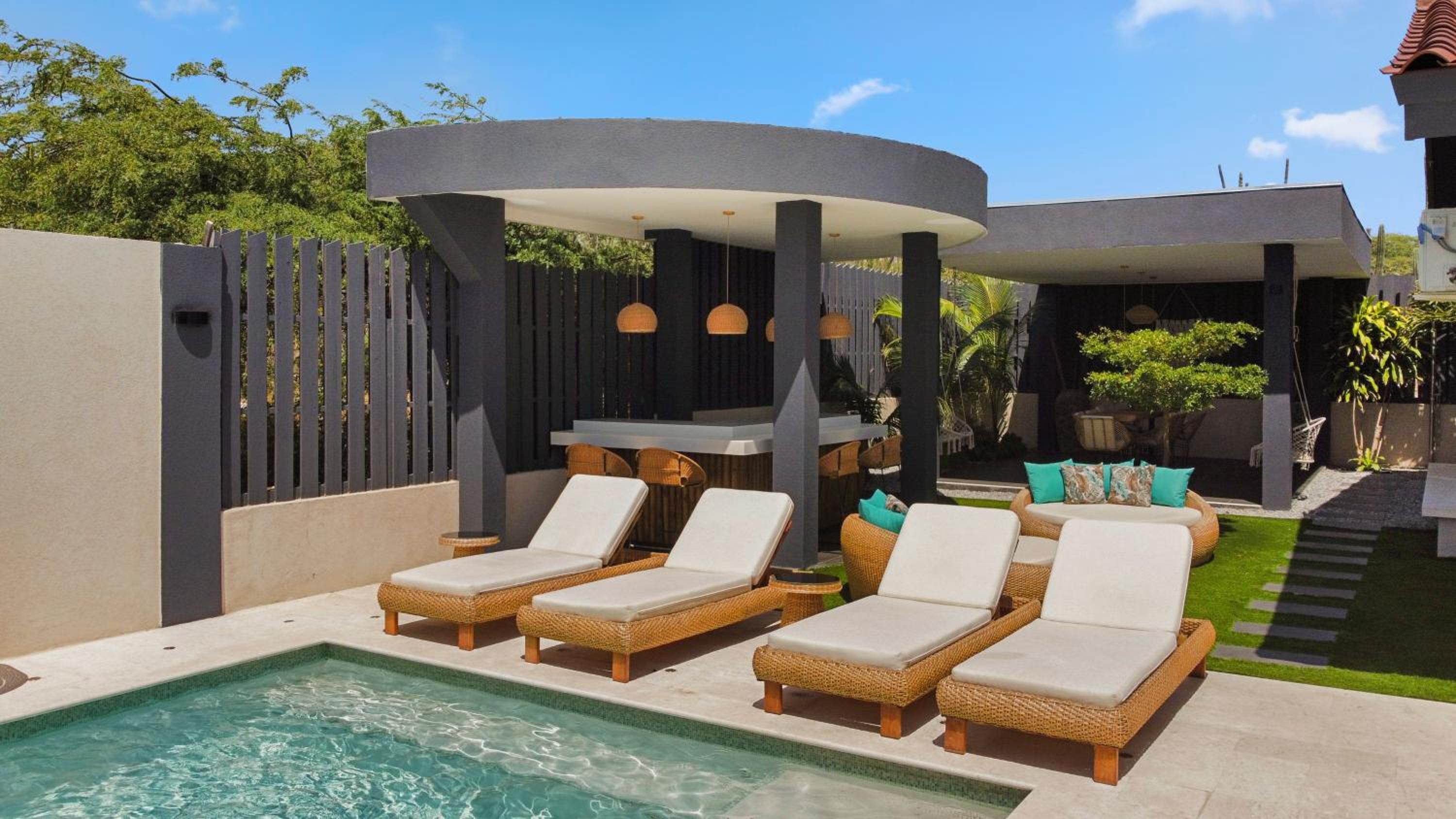Bocobay Zen Garden Villa