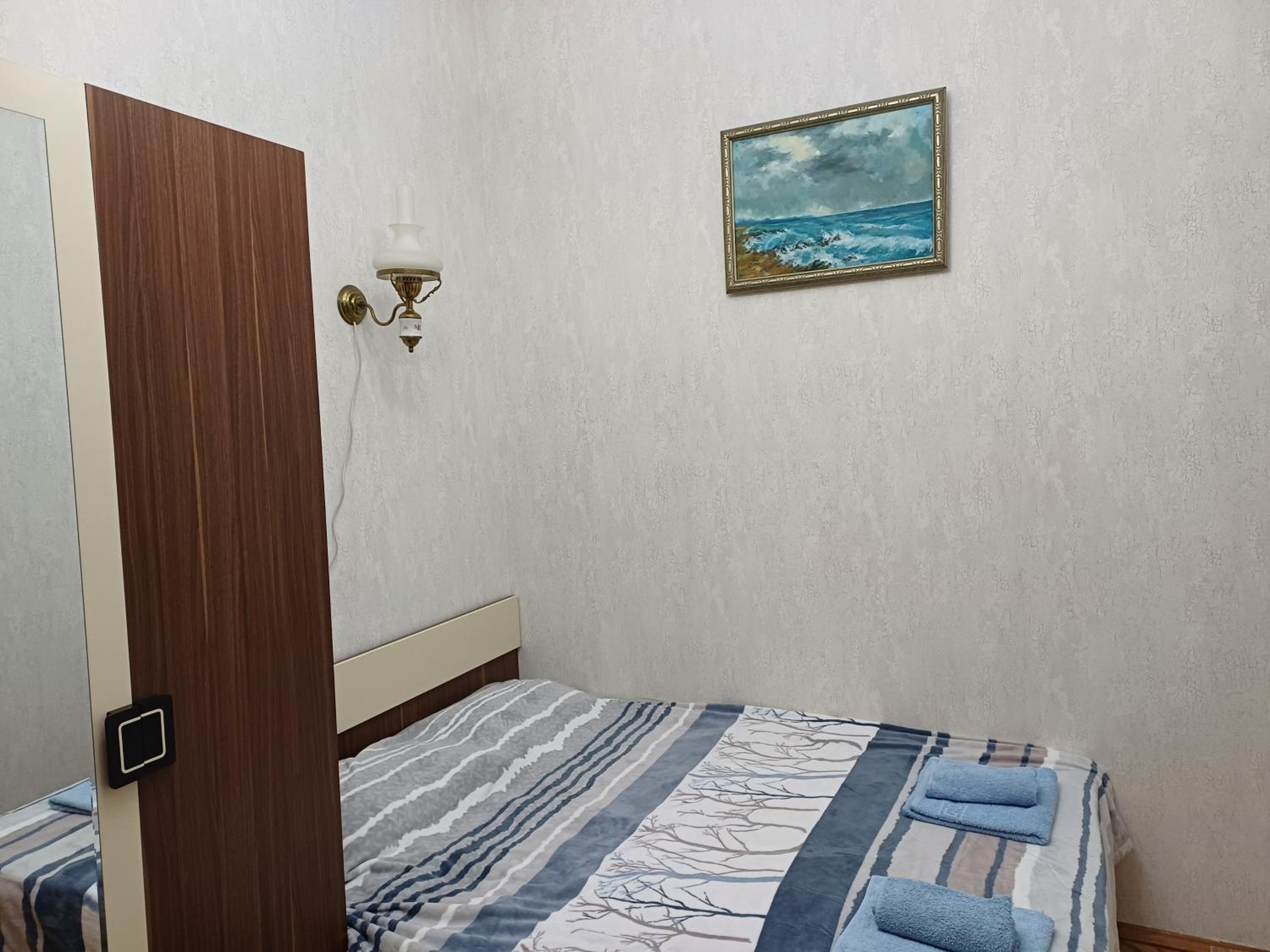 Spacious Apartment in Center, near Nizami st, Fountain Square and Sahil Metro Station