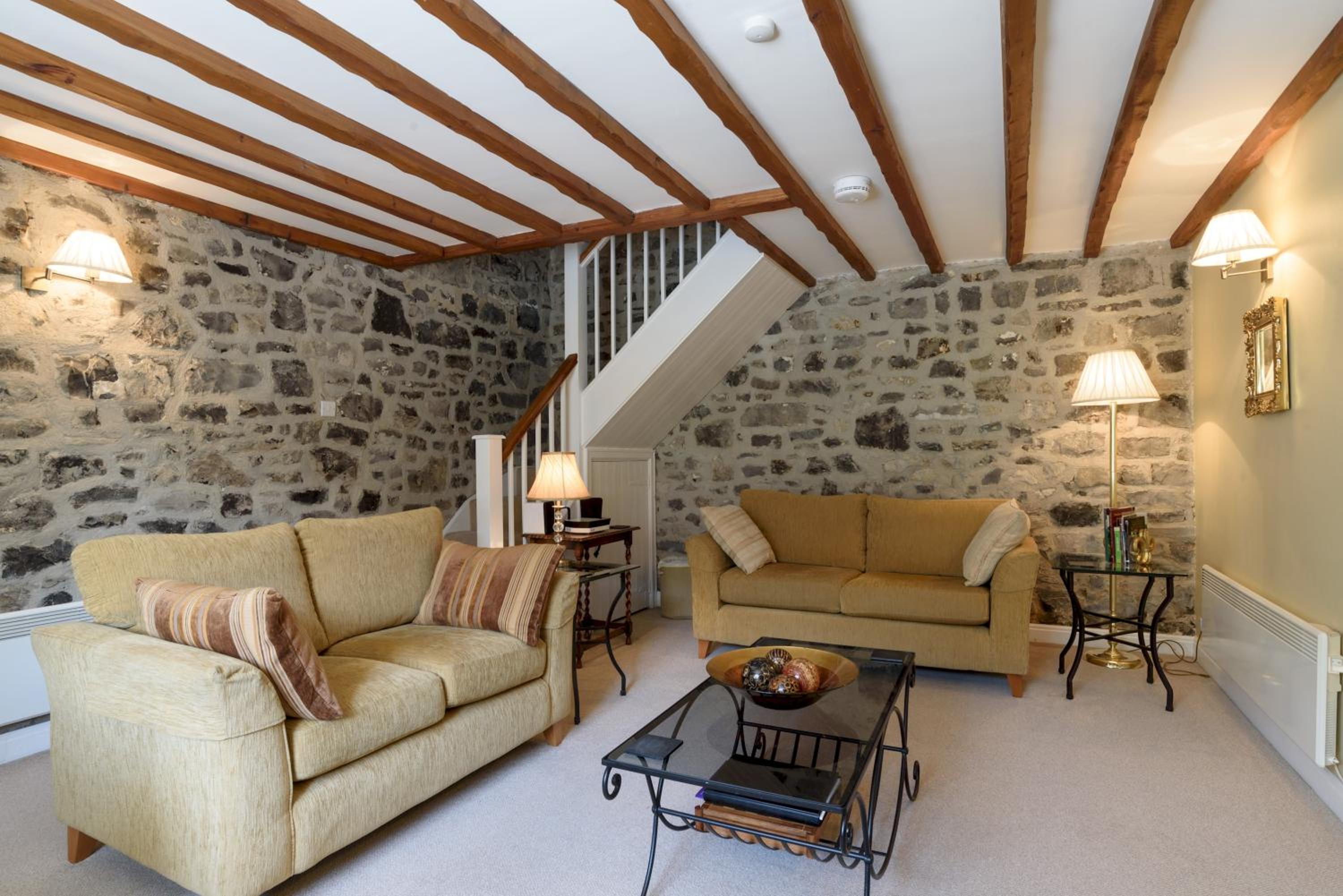 Greenhills Cottage Upperdale Peak District