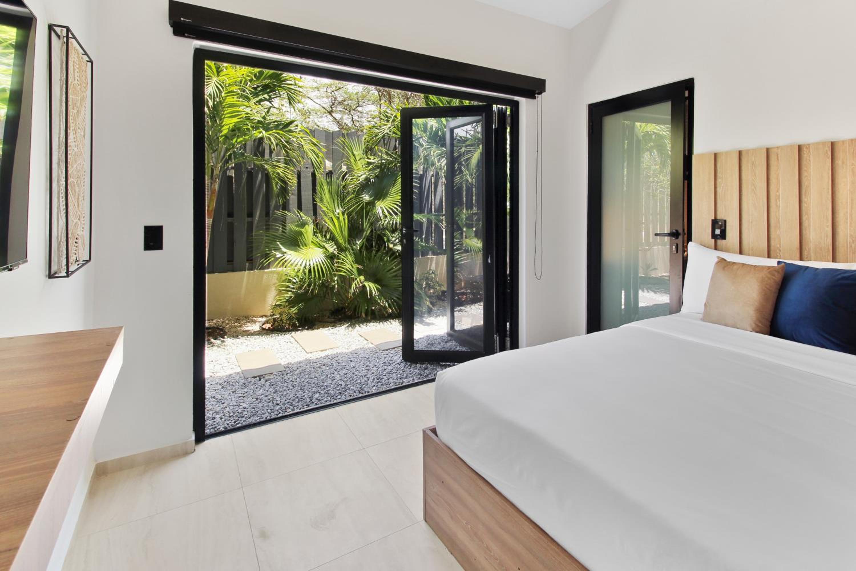 Bocobay Zen Garden Villa