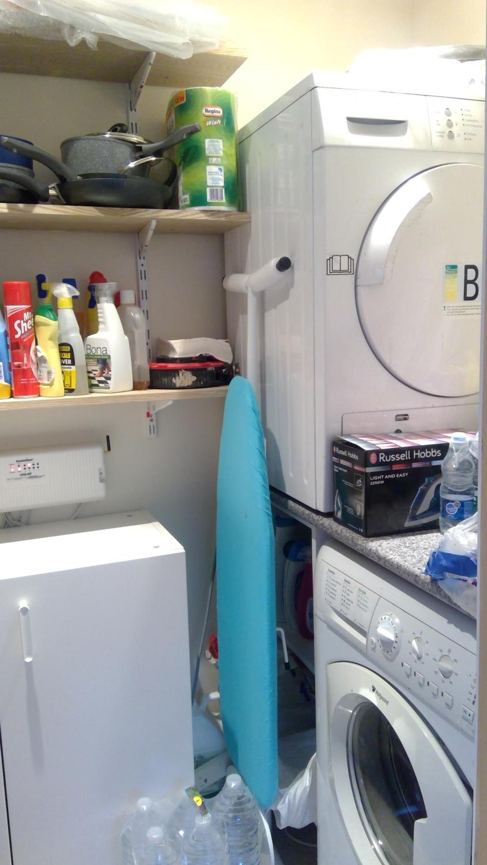 Luxury London Ensuite Double Room, Park free, Tram-Train! view 5