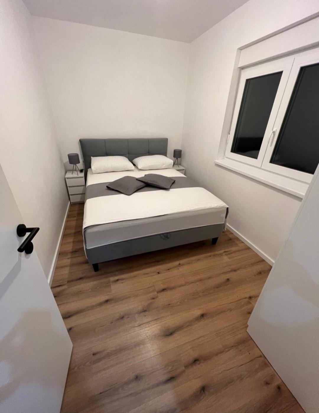 Apartmani Frane