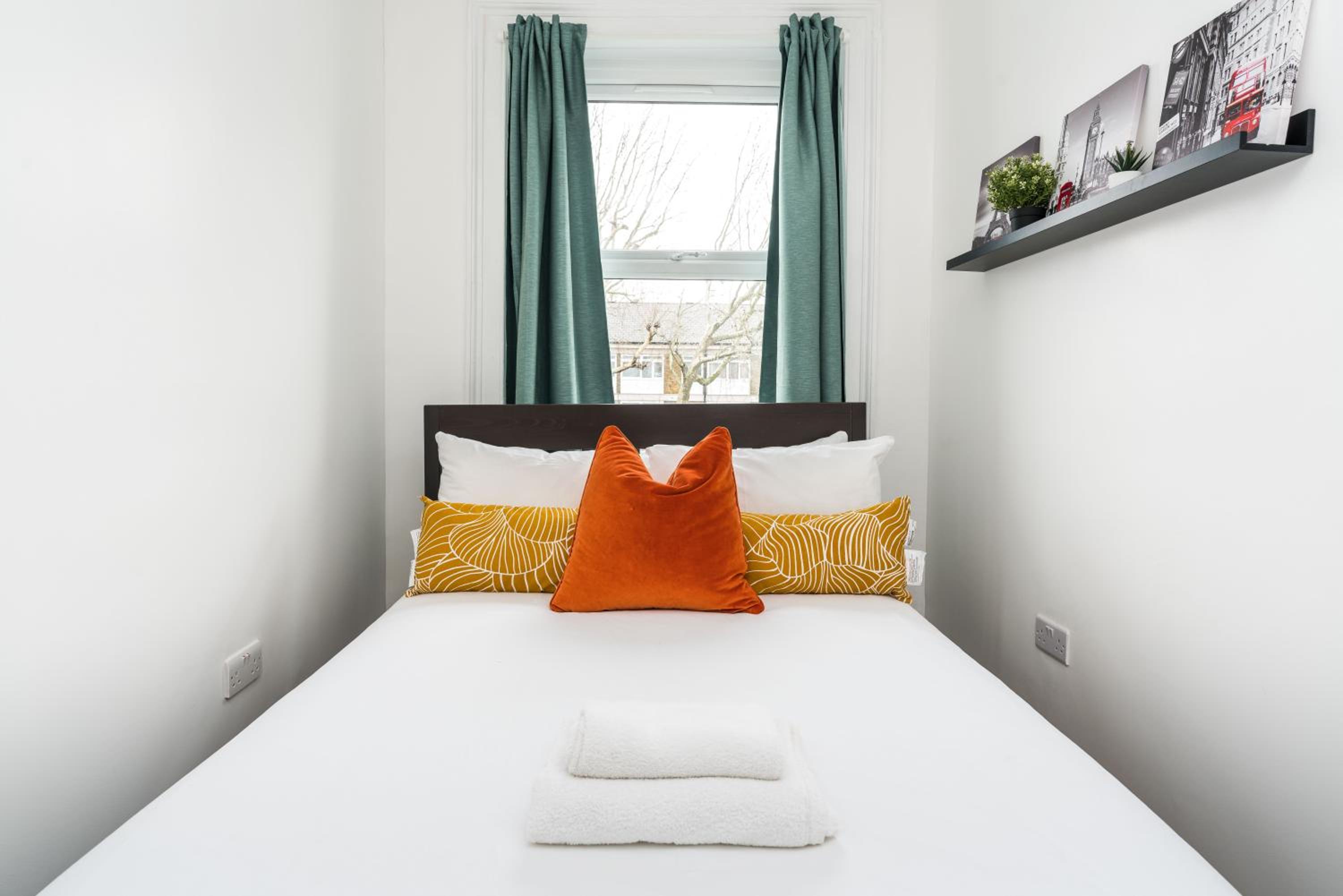 QueensMaryHospital-QueensMaryUniversity-convenient-Cosy