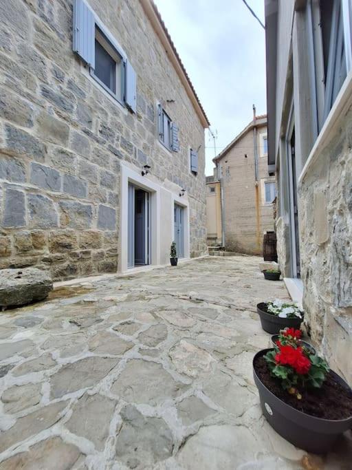 Stone house Gazda