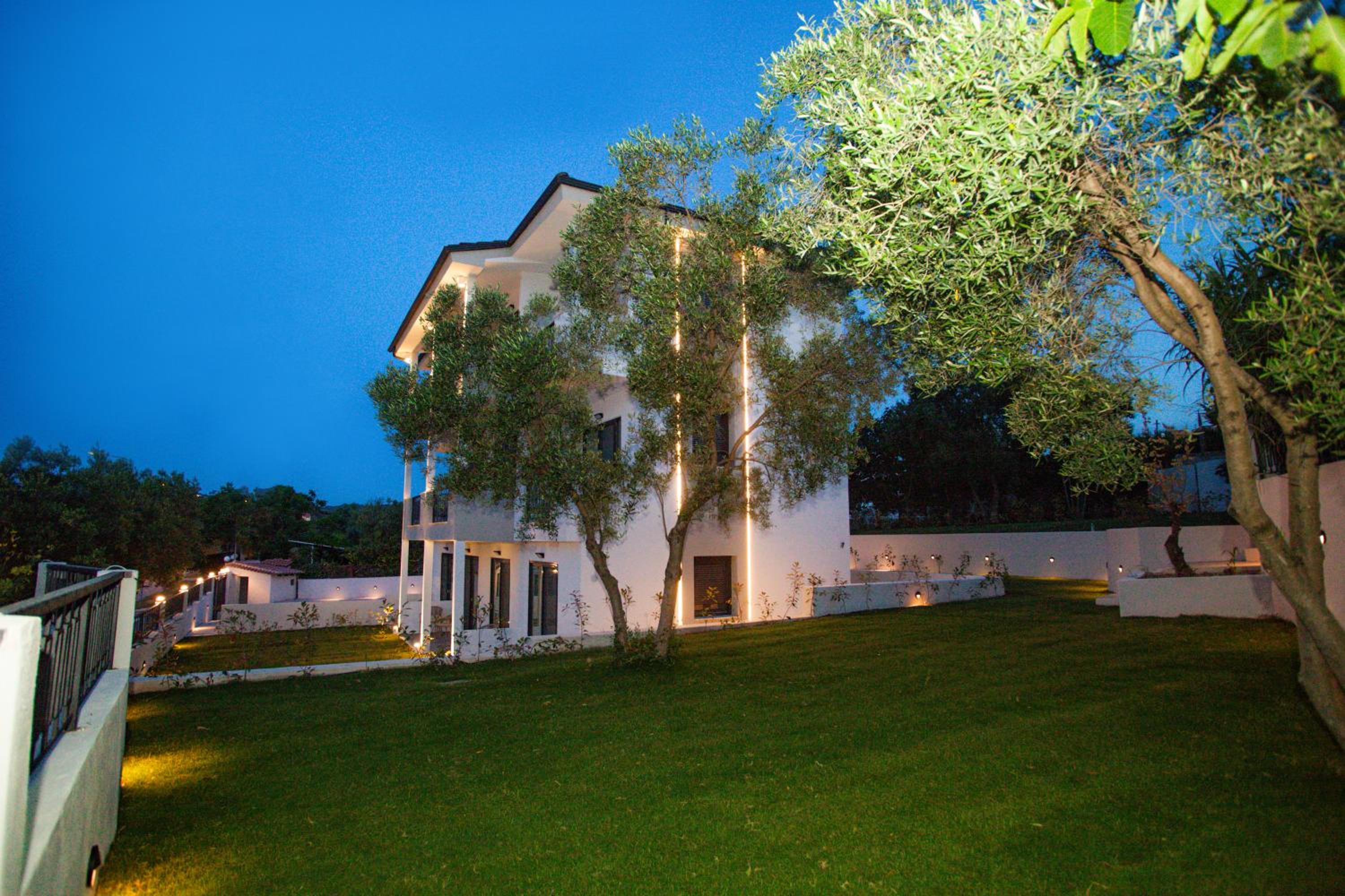 Malka Premium Suites