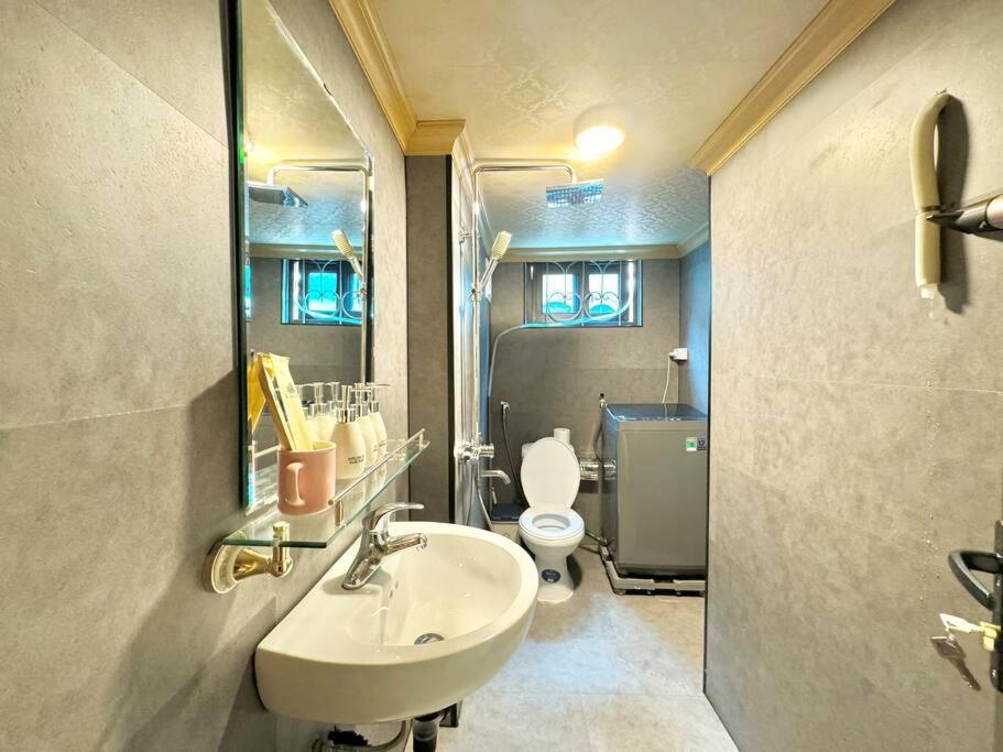 The Little Home - Hà Trung - 3 Bedroom - Hidden Gem - Balcony - Hoan Kiem lake