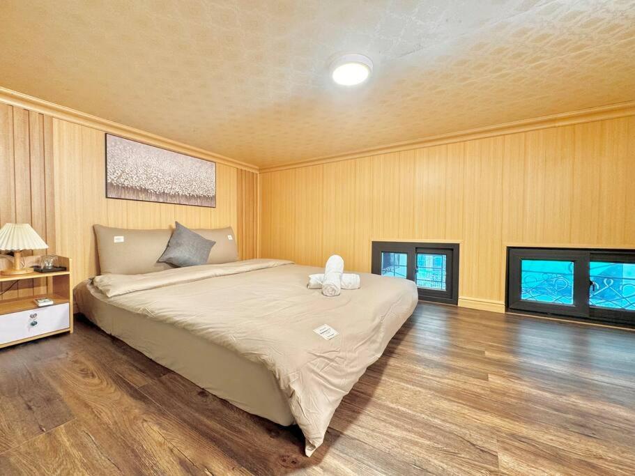The Little Home - Hà Trung - 3 Bedroom - Hidden Gem - Balcony - Hoan Kiem lake