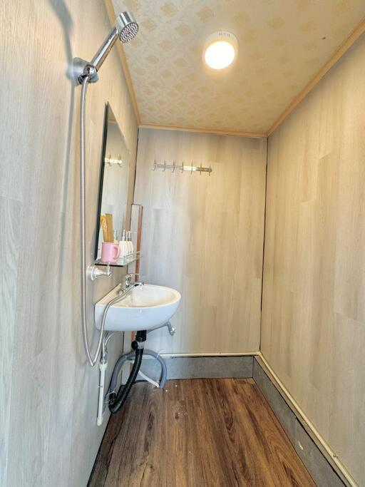 The Little Home - Hà Trung - 3 Bedroom - Hidden Gem - Balcony - Hoan Kiem lake