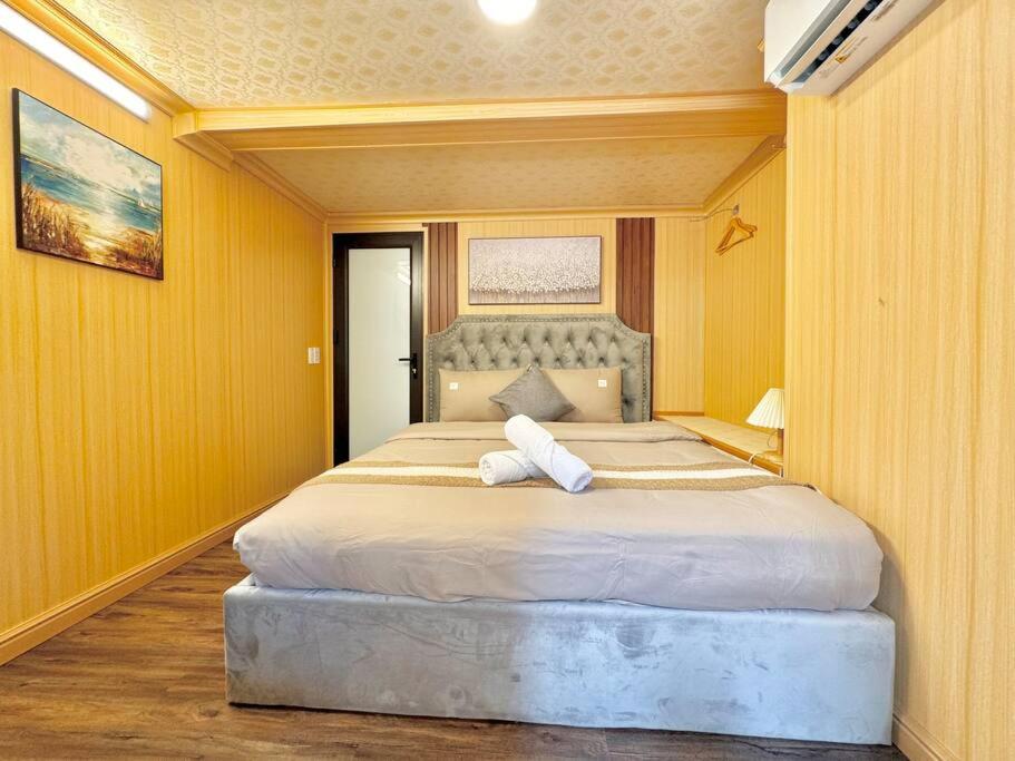 The Little Home - Hà Trung - 3 Bedroom - Hidden Gem - Balcony - Hoan Kiem lake