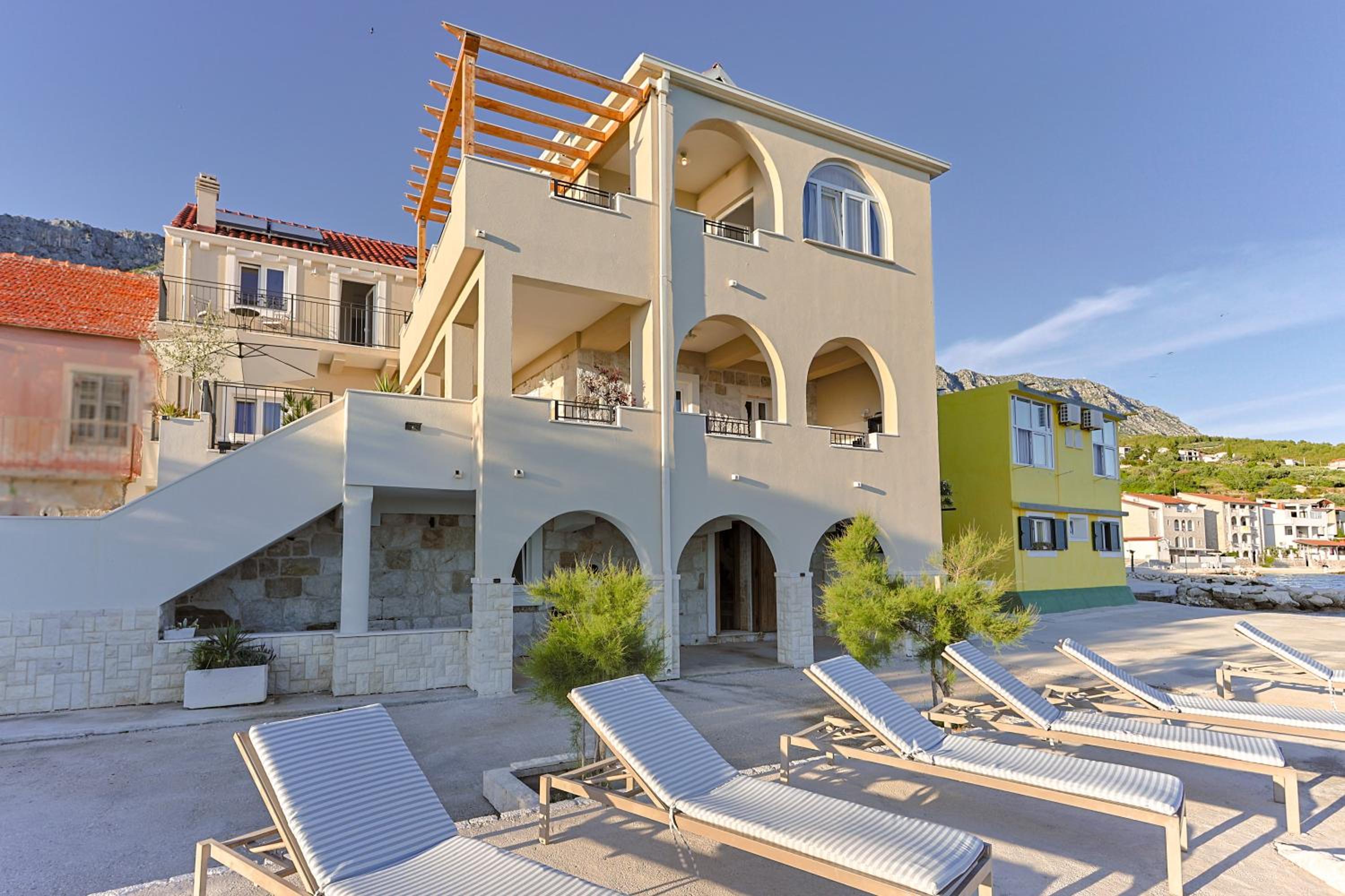 Holiday Home The Beach House view 5