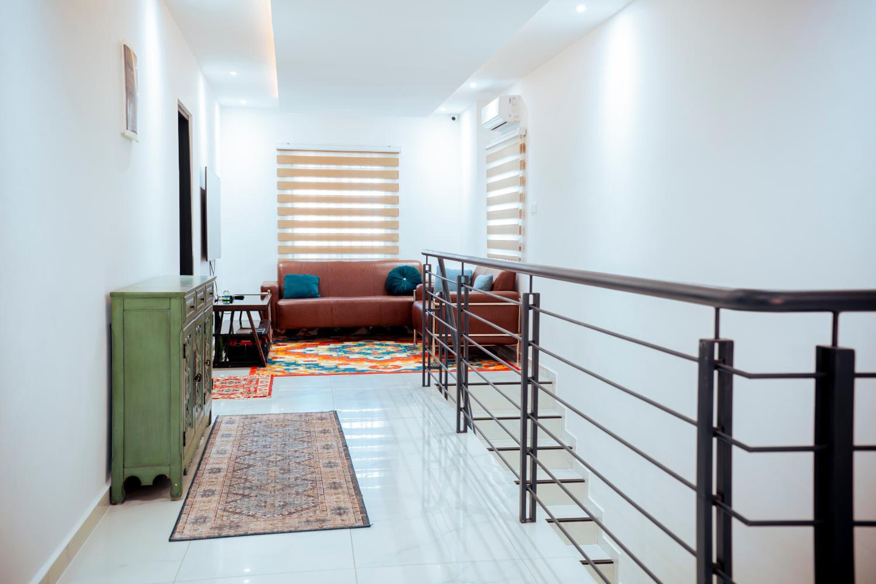 Stunning 4-Bdroom House for rent in East Legon