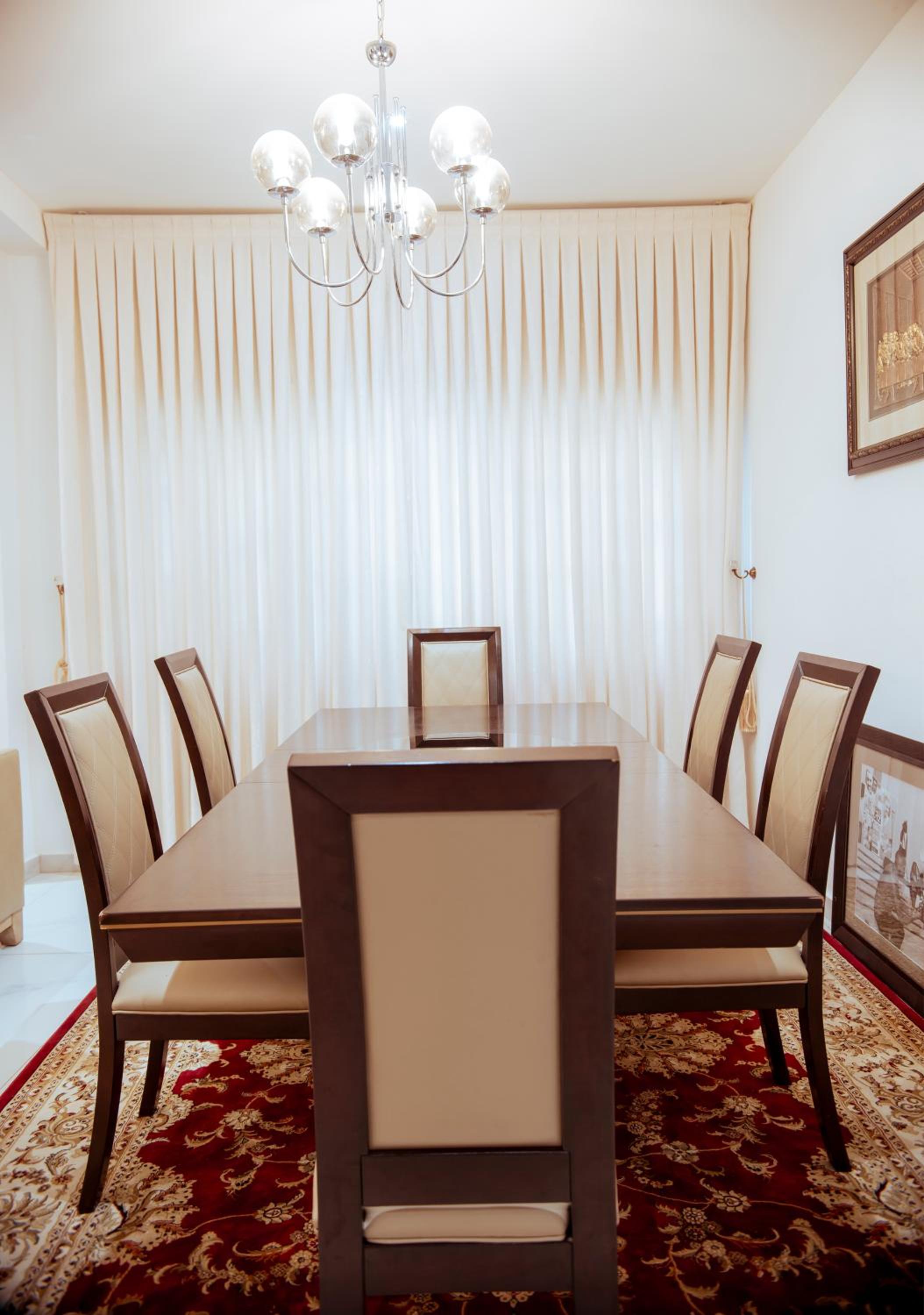 Stunning 4-Bdroom House for rent in East Legon