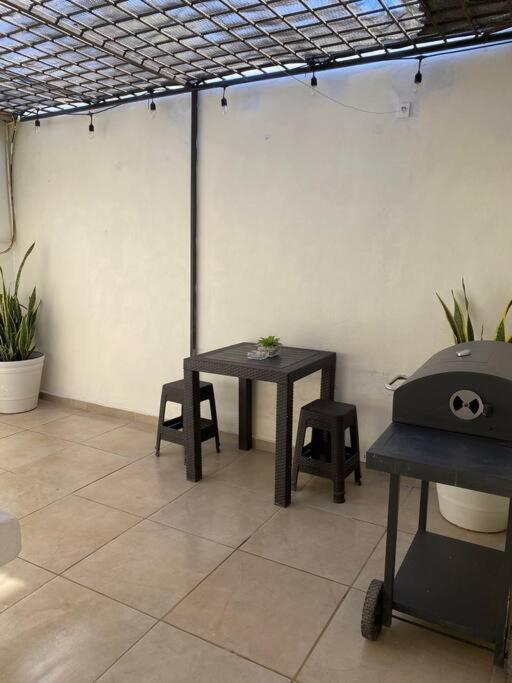 Moderna Casa con Jacuzzi Hidromasaje