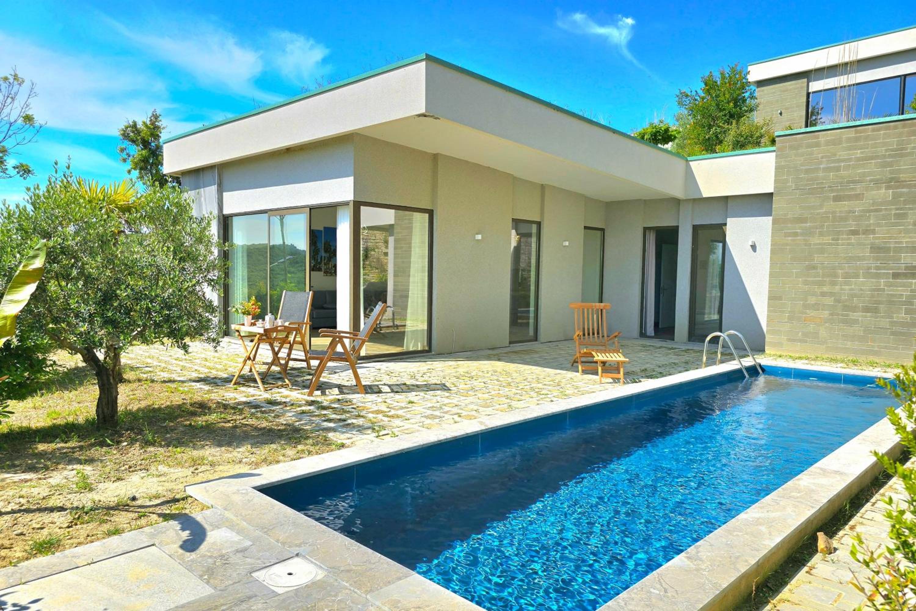 Sea View Villas With Pool