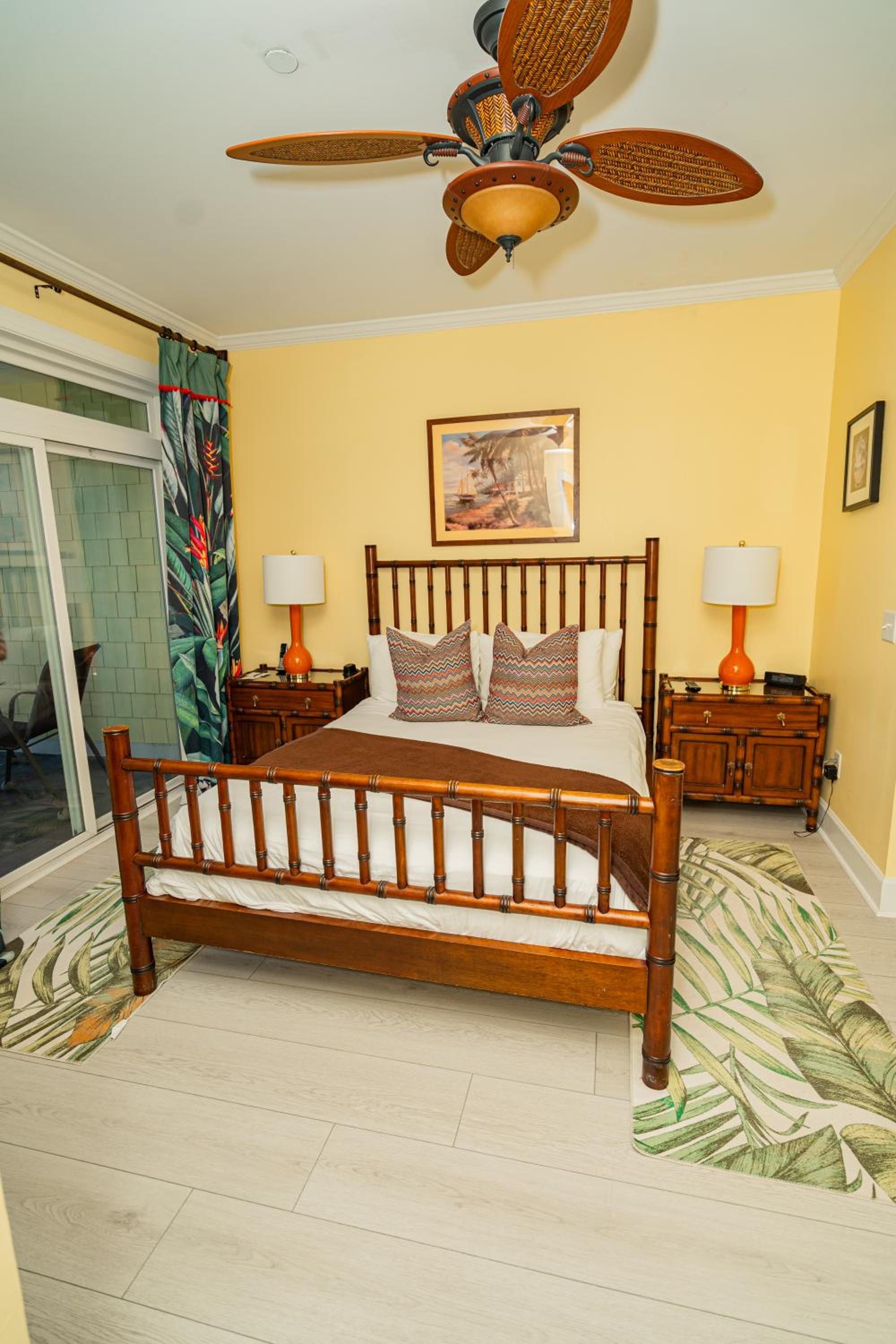 Charleston Vacations - Water's Edge Inn - Adults Only - Property Image 5