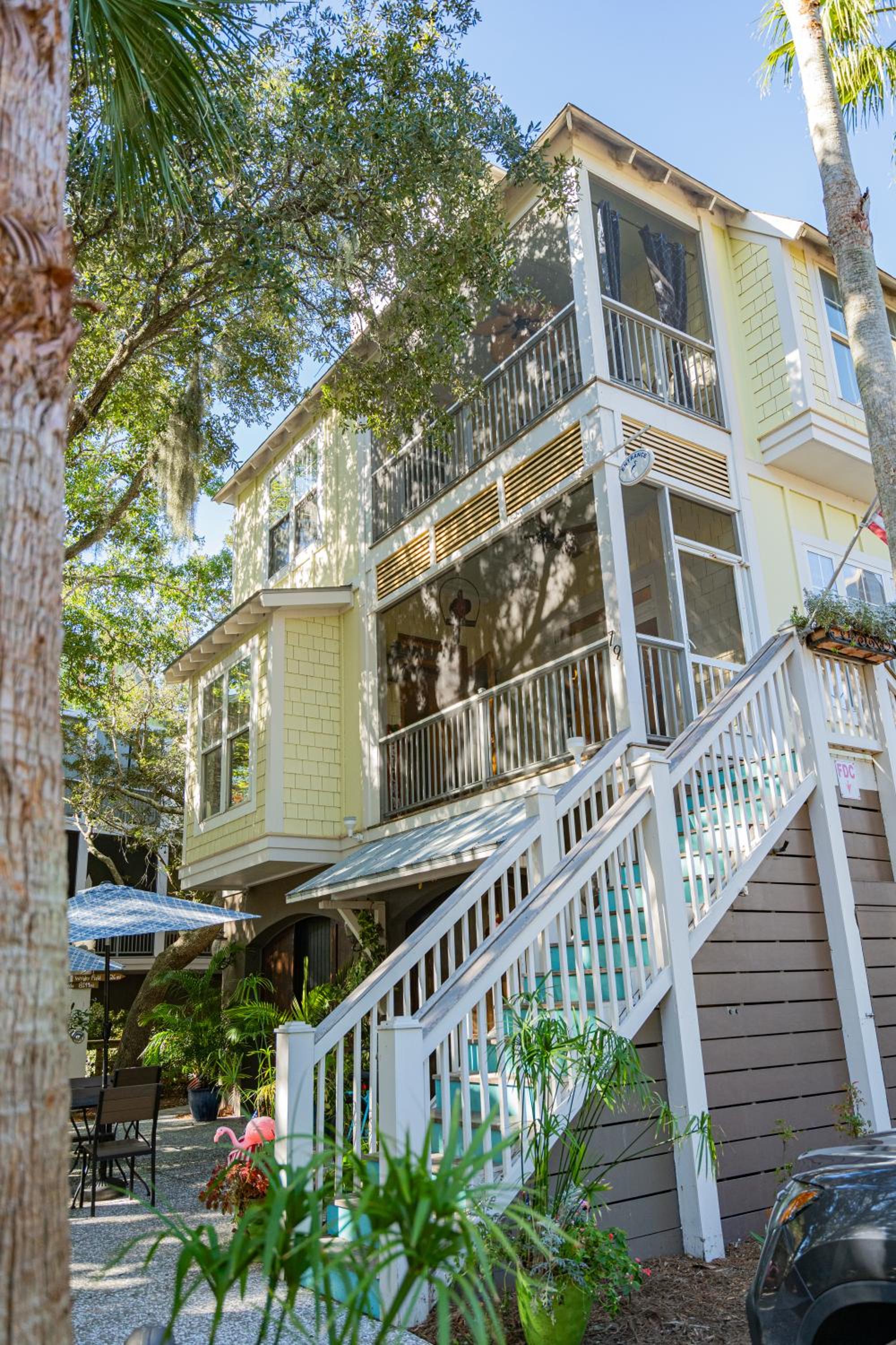 Water's Edge Inn - Adults Only