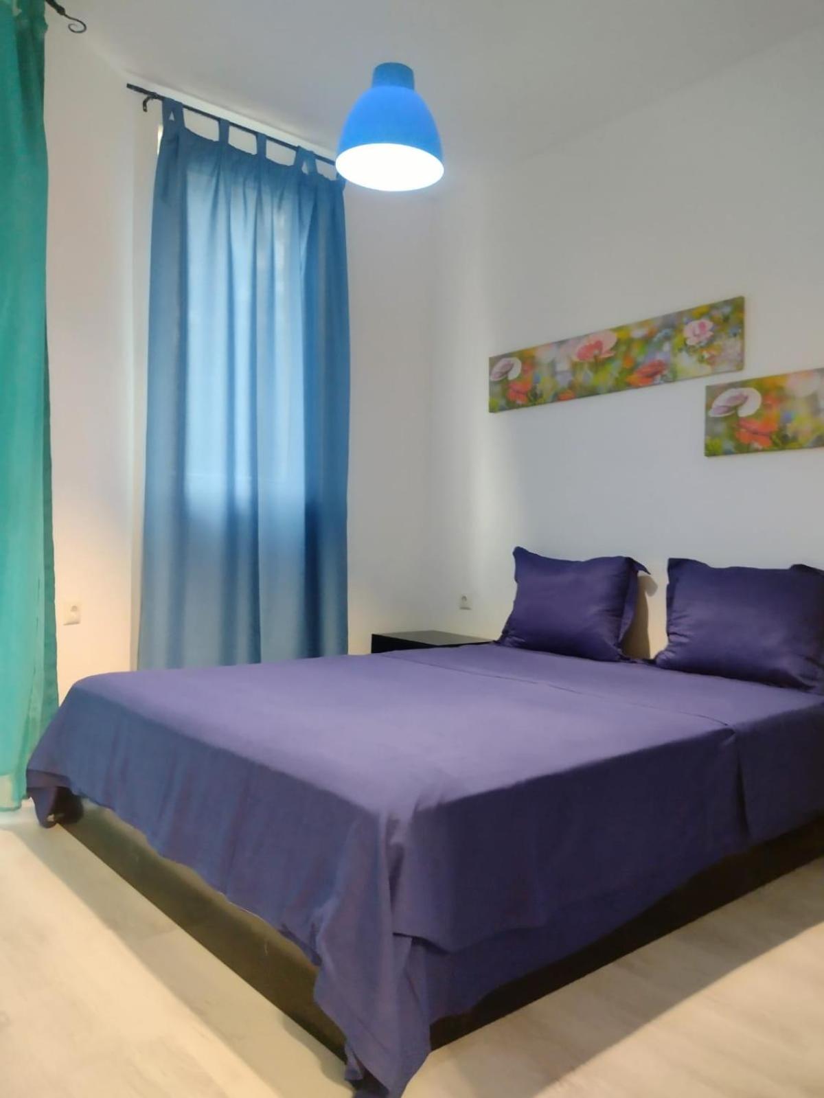 Private apartment with parking and pool