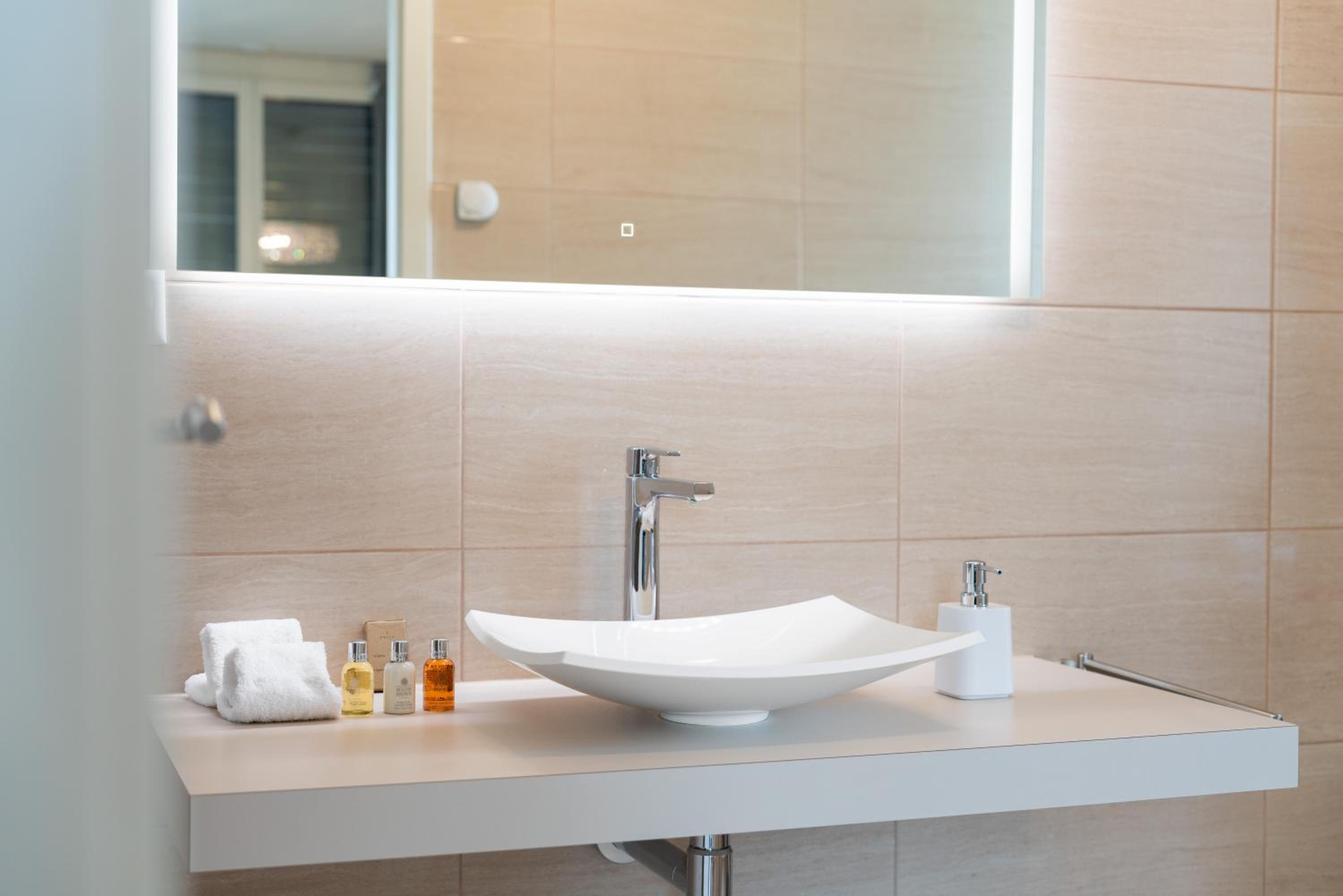 Montreux Four Bedroom Penthouse by Swiss Hotel Apartments