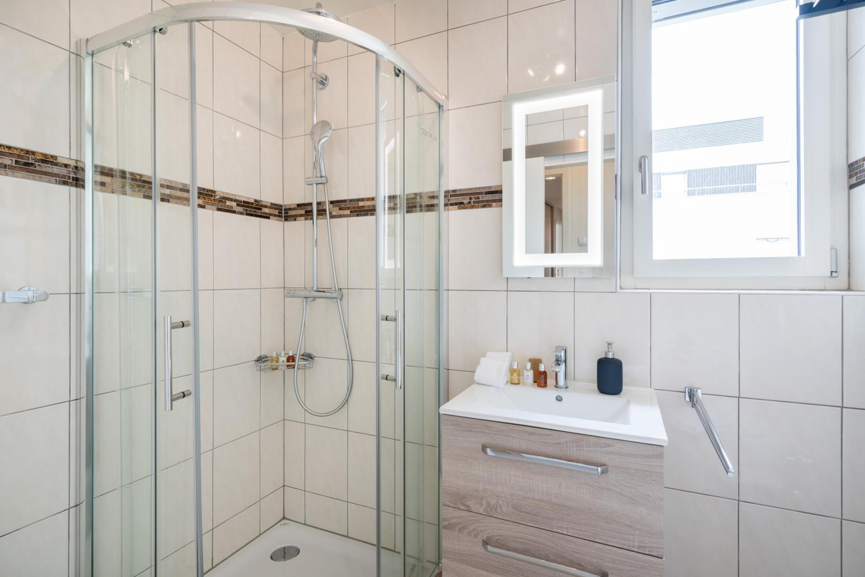 Montreux Four Bedroom Penthouse by Swiss Hotel Apartments