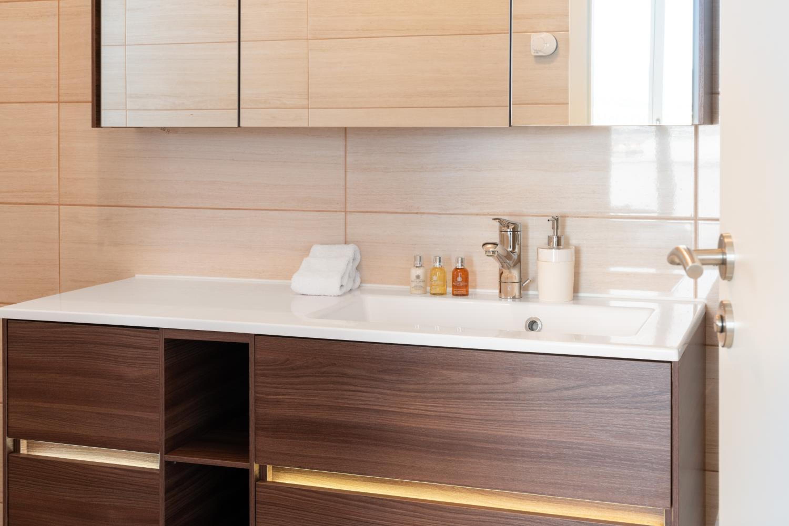 Montreux Four Bedroom Penthouse by Swiss Hotel Apartments