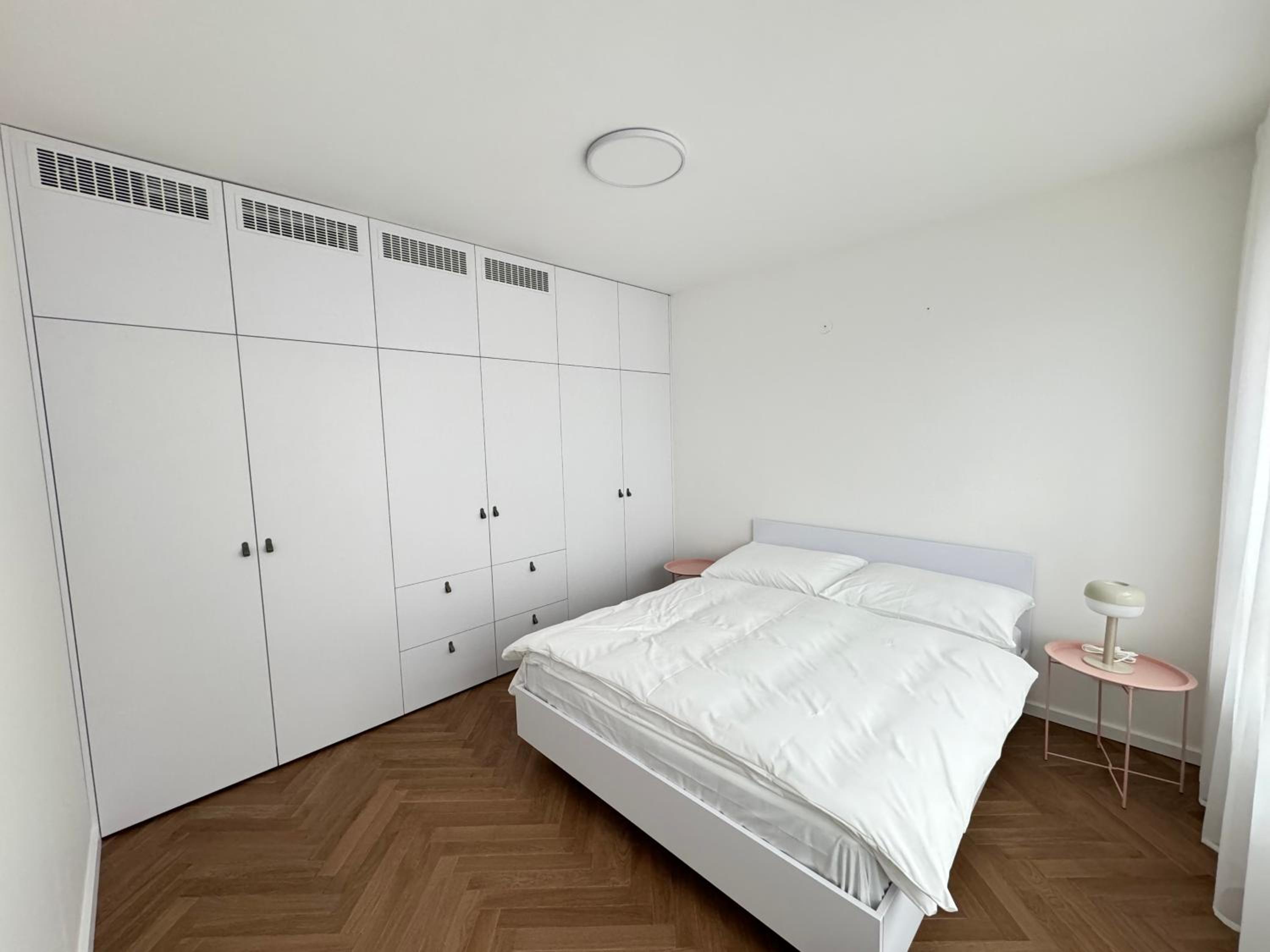 Aurora Apartments