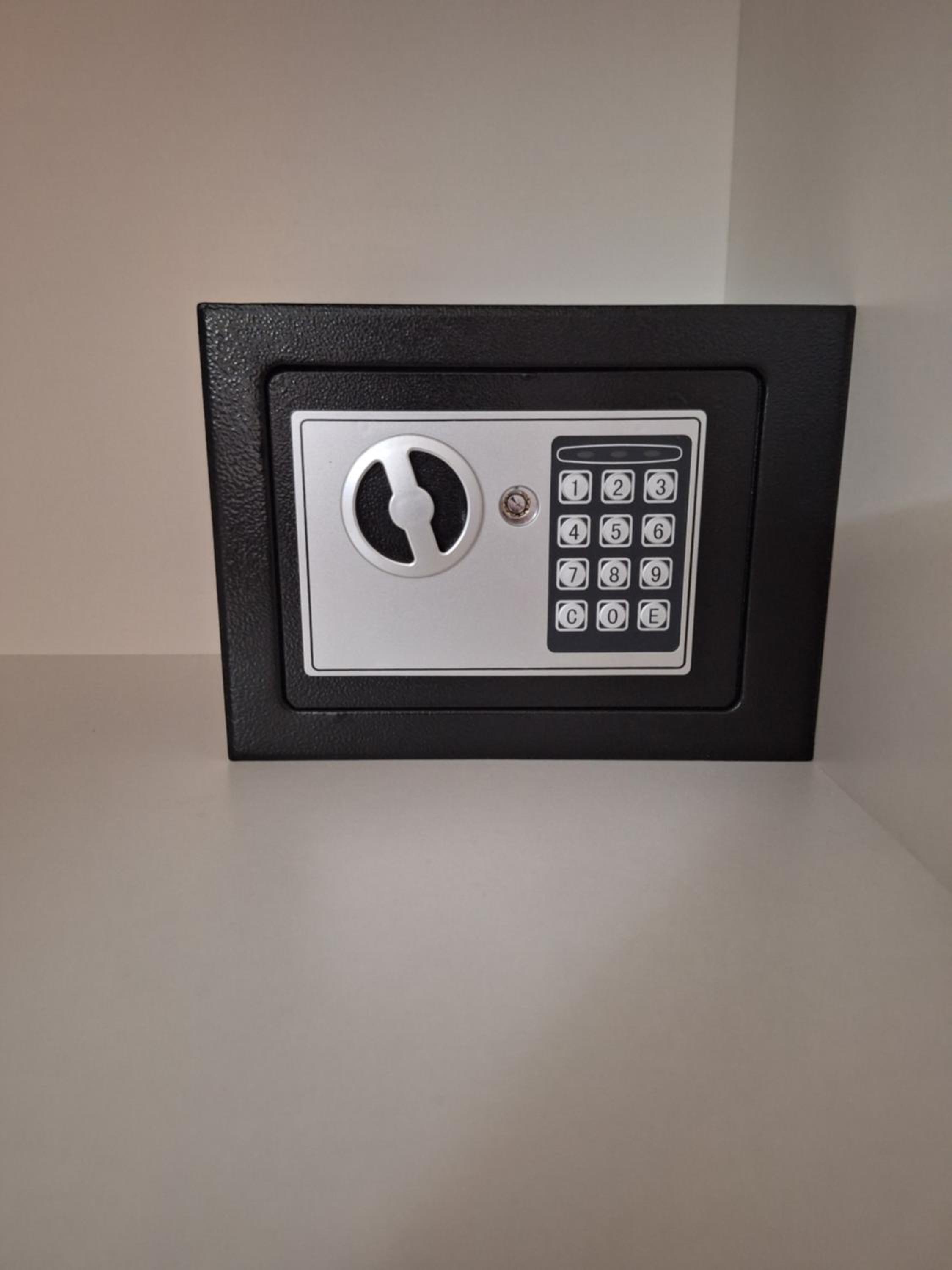 Apartman Arija - Self Check In view 3