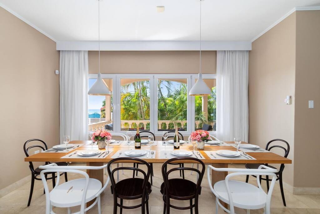 Bocobay Catalina Beach House