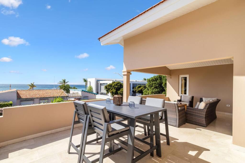 Bocobay Catalina Beach House